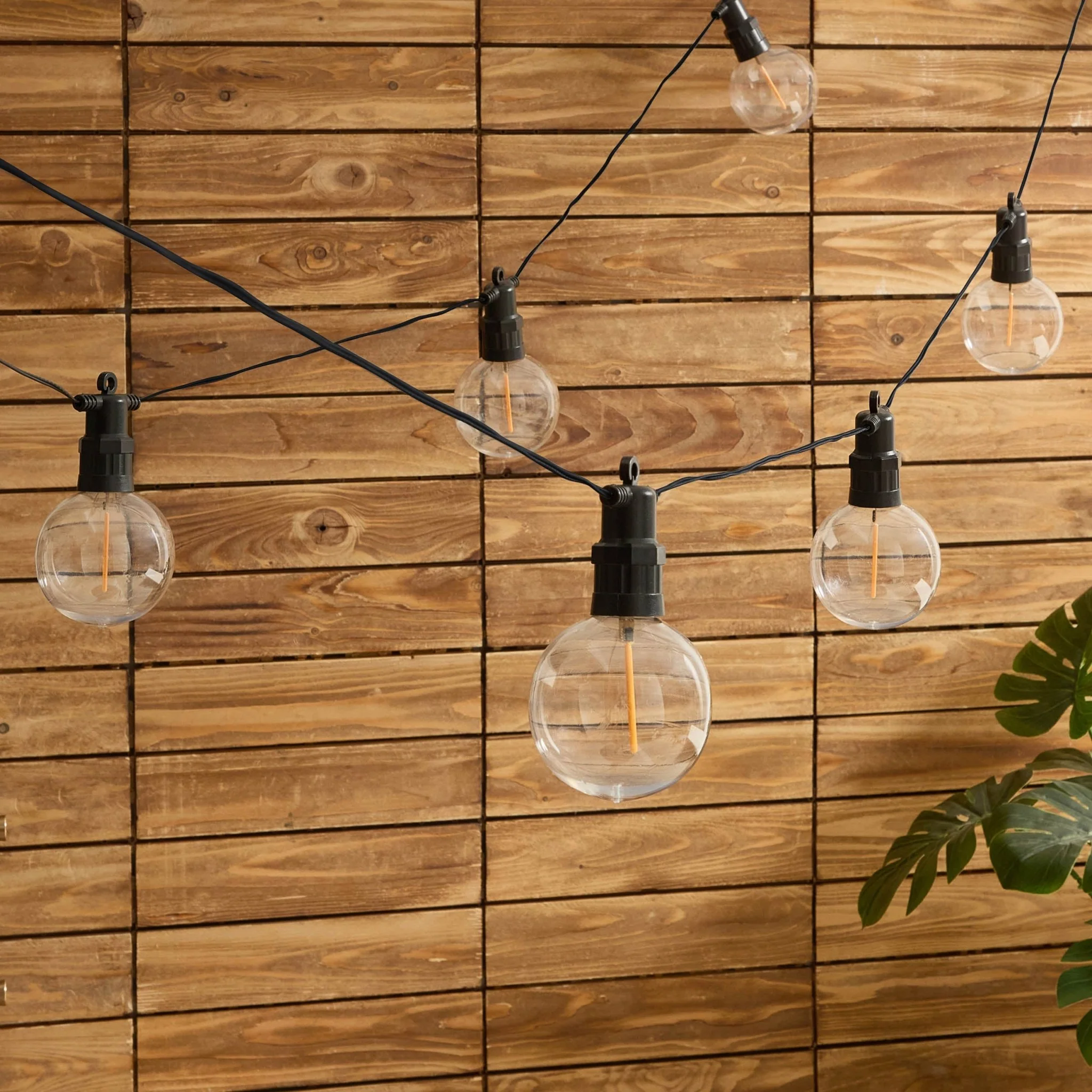 10 Indoor/Outdoor Festoon String Lights (Mains Powered) - White - Image 3