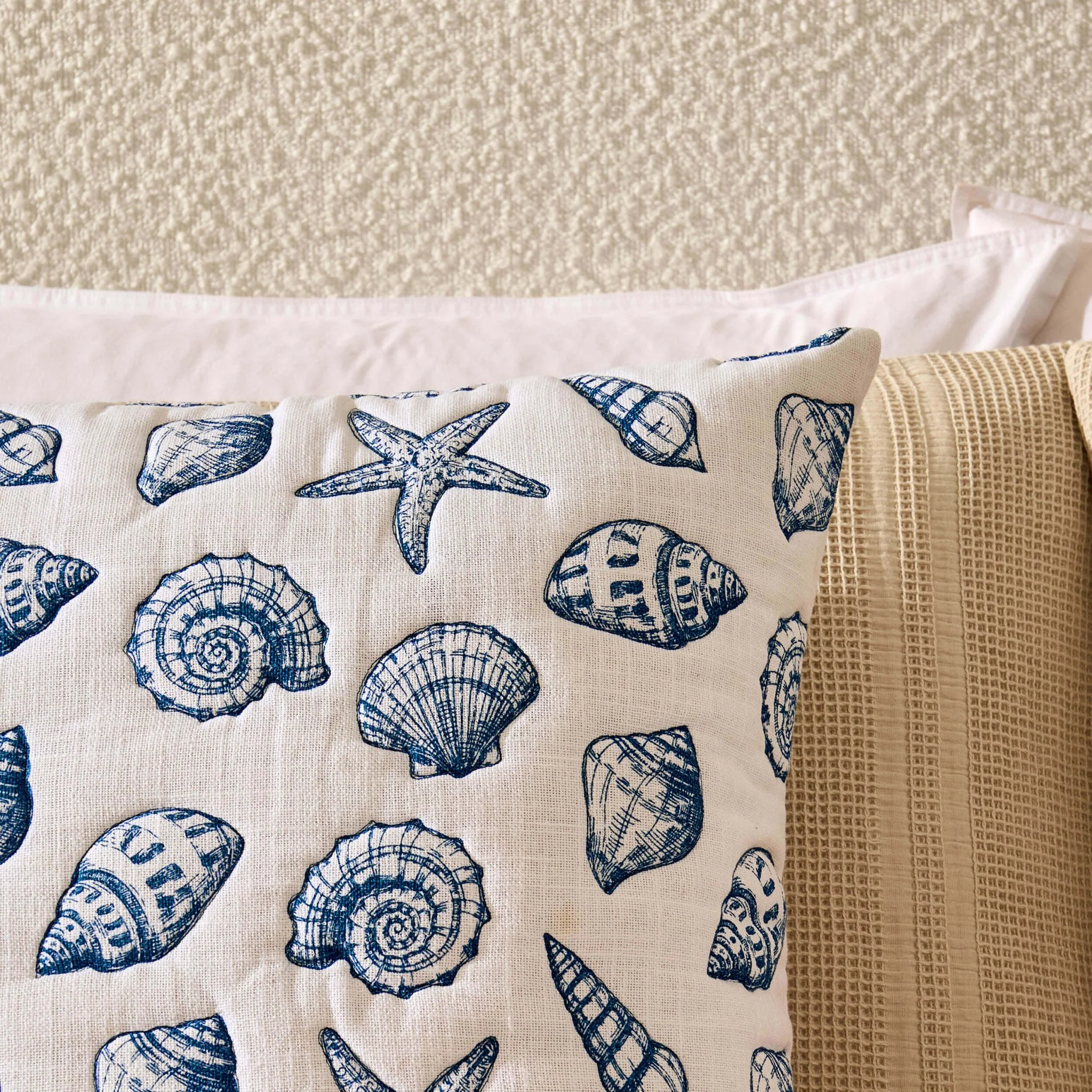 100% Cotton Stitched Shell Cushion Cover - Natural/ Blue - Image 2