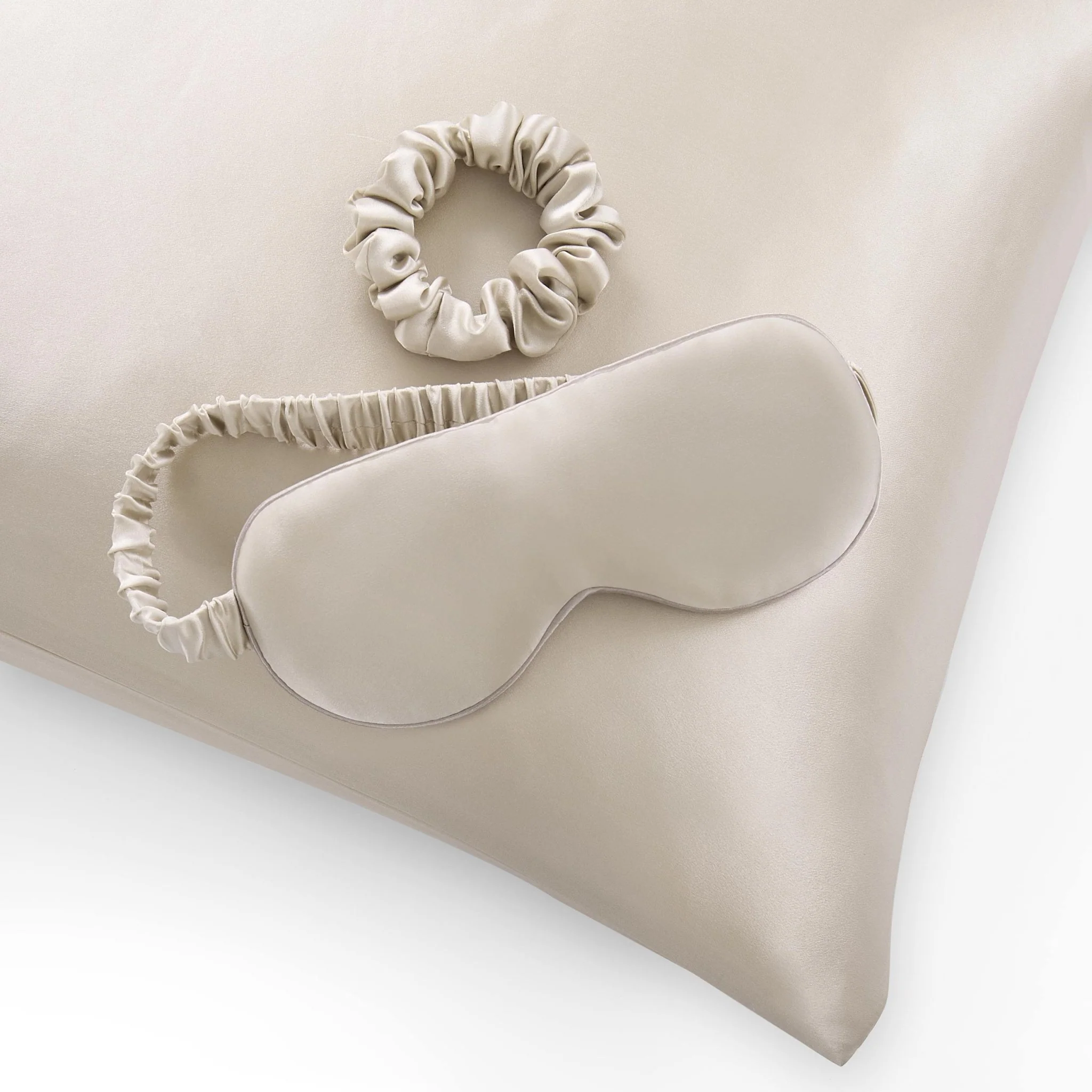 19 Momme Silk Pillowcase, Eye Mask and Hair Tie Gift Set - Champagne - Image 5