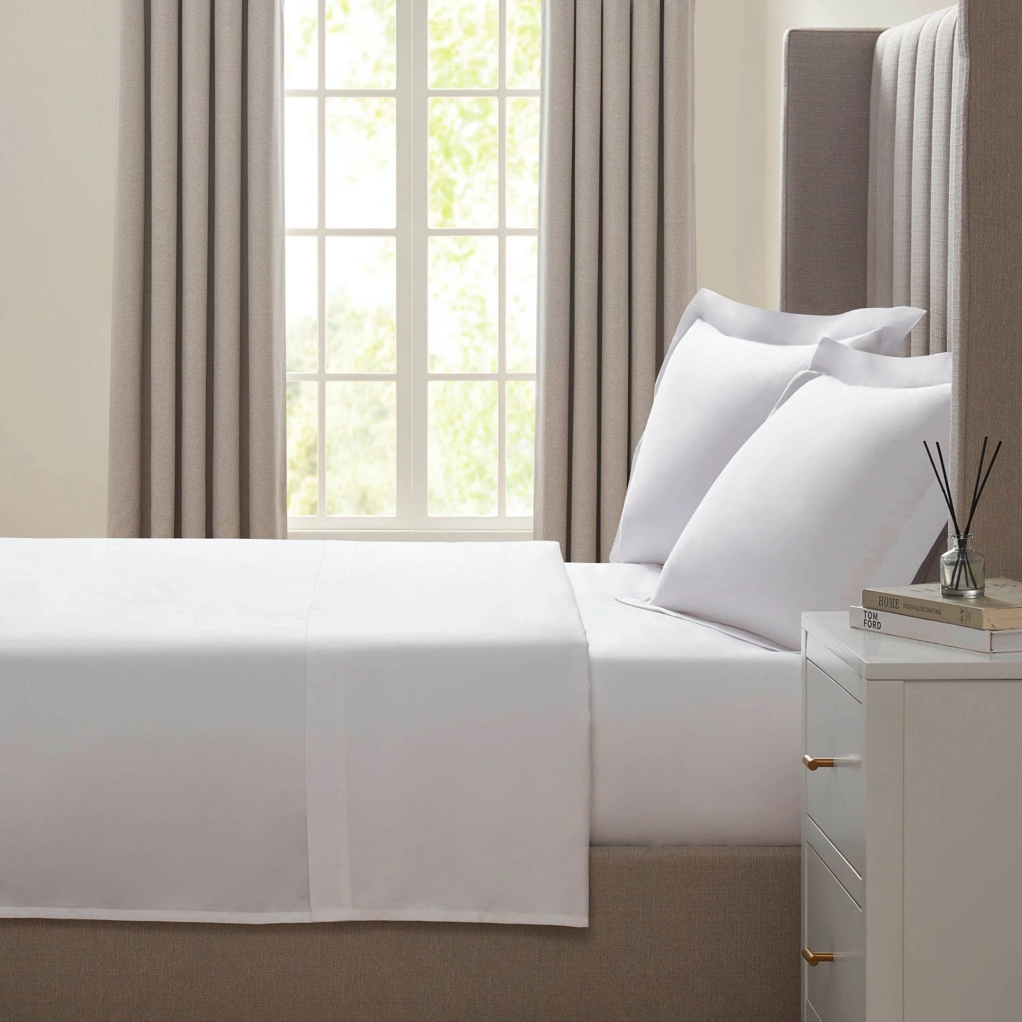 400TC Sateen Sheets & Pillowcase Bundle - White - Image 4