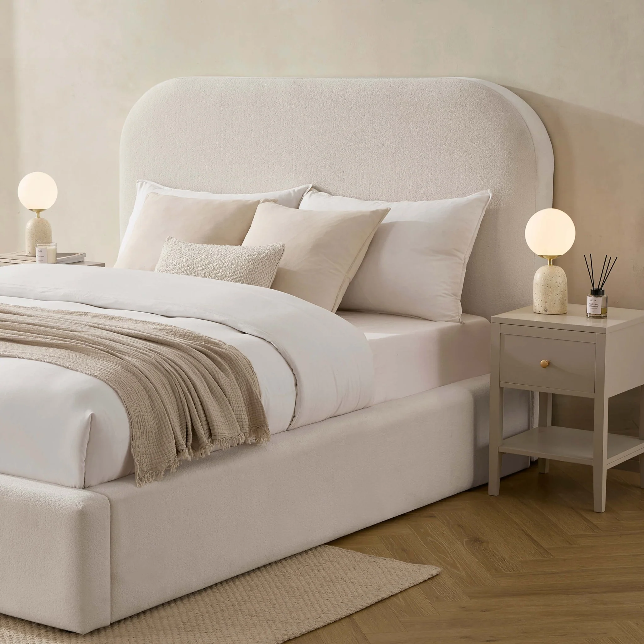 Aintree Ottoman Storage Bed - Teddy Cream - Image 4