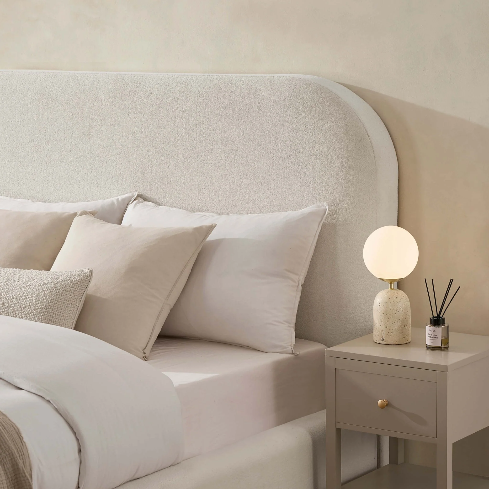 Aintree Ottoman Storage Bed - Teddy Cream - Image 7
