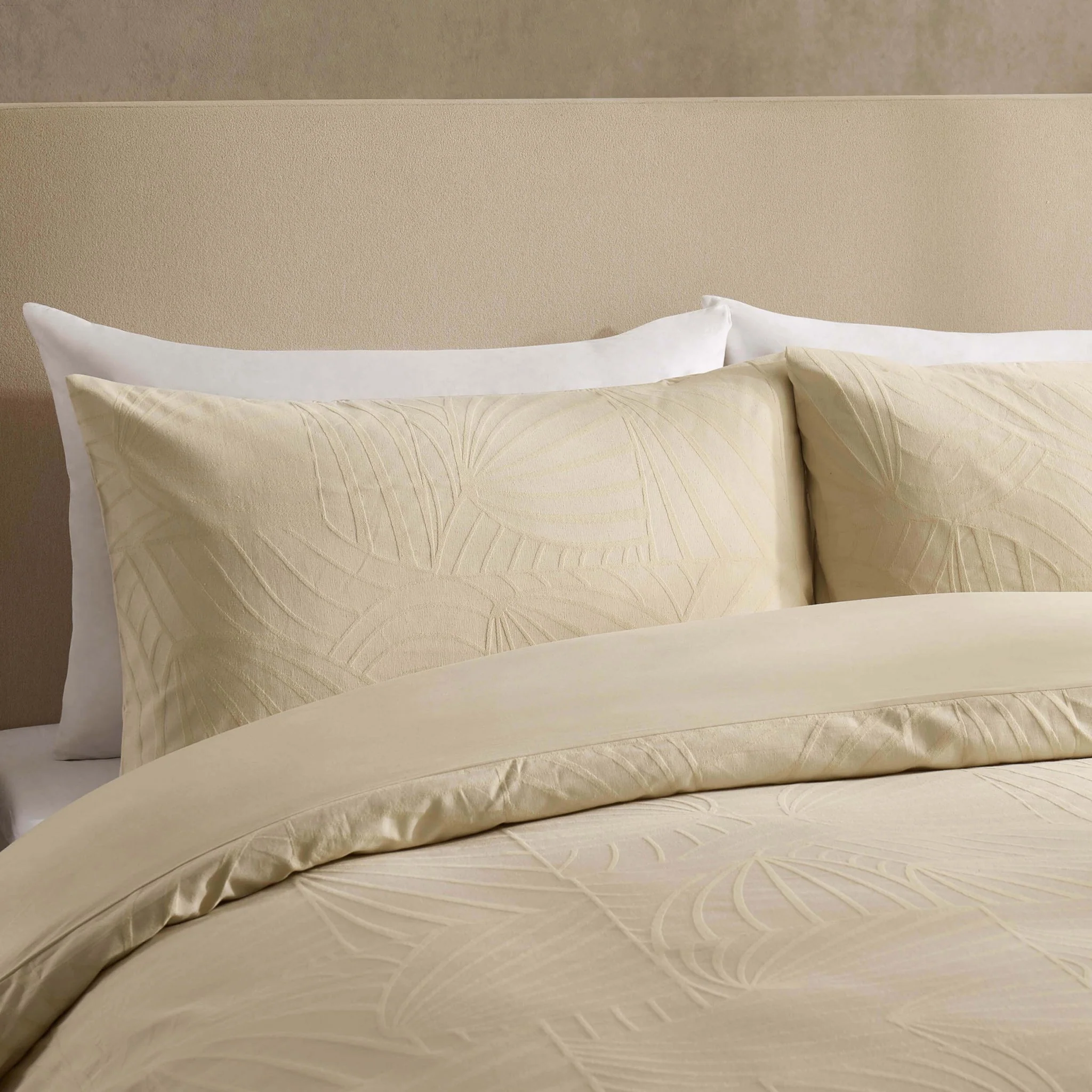 Alanna Linen Look Jacquard 100% Cotton Duvet Cover & Pillowcase Set - Natural - Image 3
