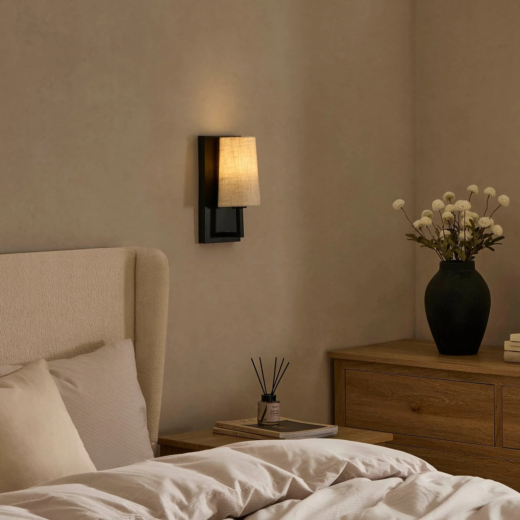 Alban LED Rechargeable Wall Light - Black