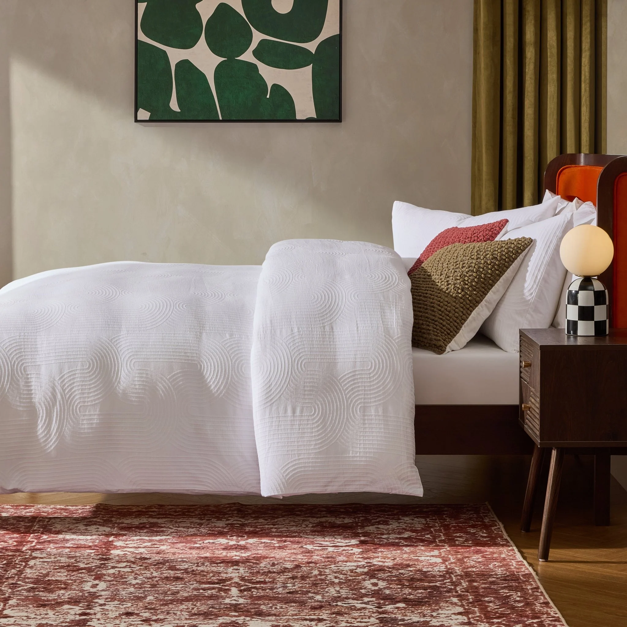 Archie Geo Woven Jaquard 200 Thread Count Duvet Cover & Pillowcase Set - White