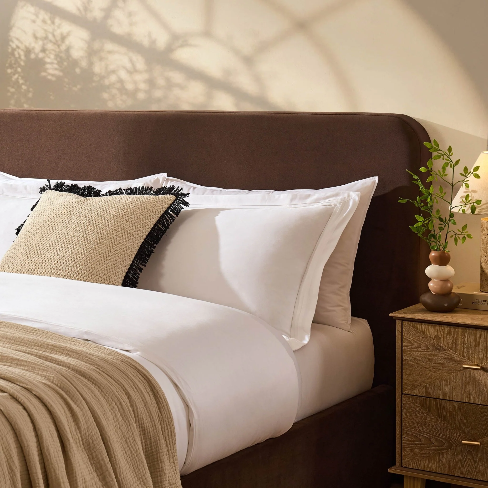 Ascot Ottoman Storage Bed - Cappuccino - Image 7