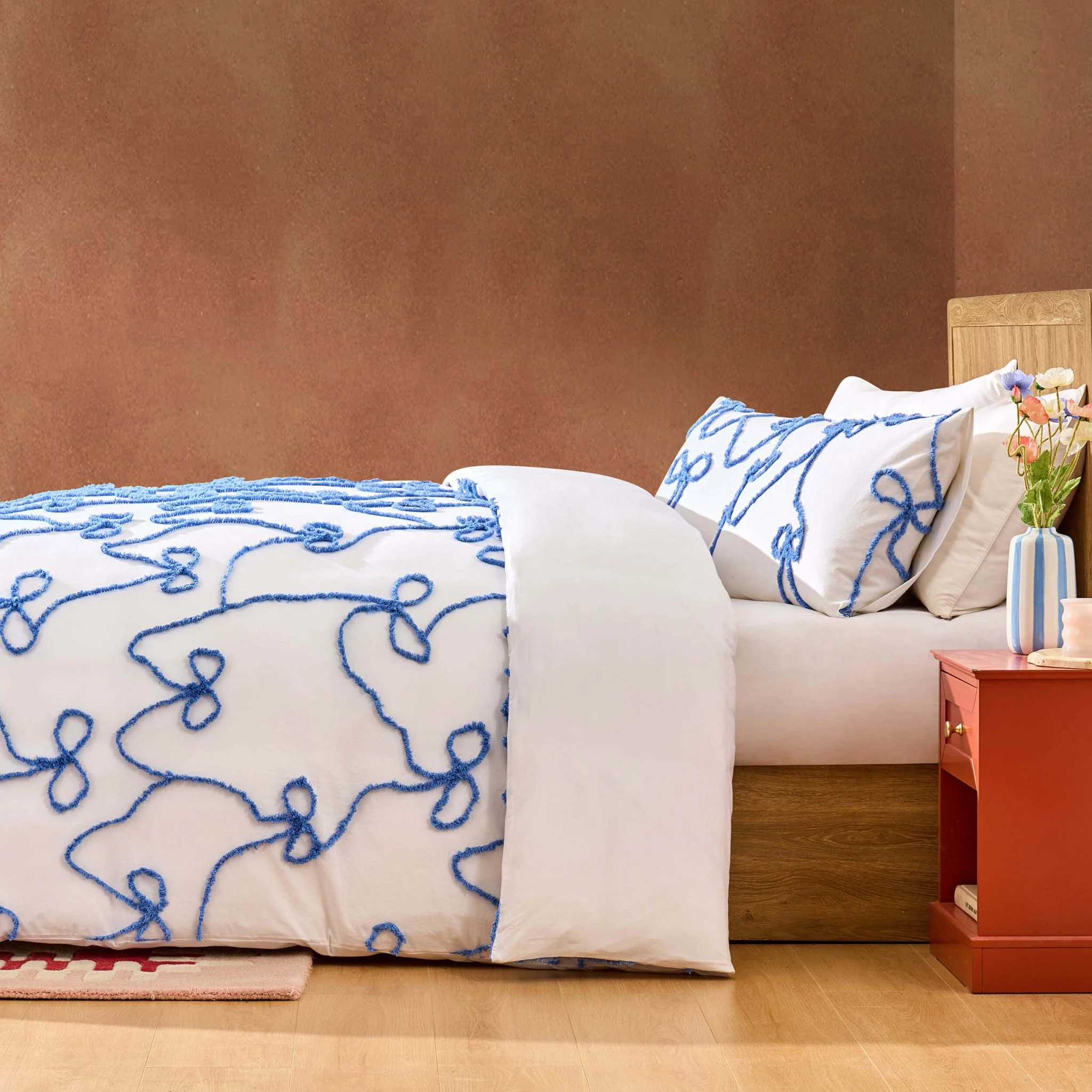 Bella 100% Cotton Tufted Bows Duvet Cover & Pillowcase Set - Light Cornflower - Image 2