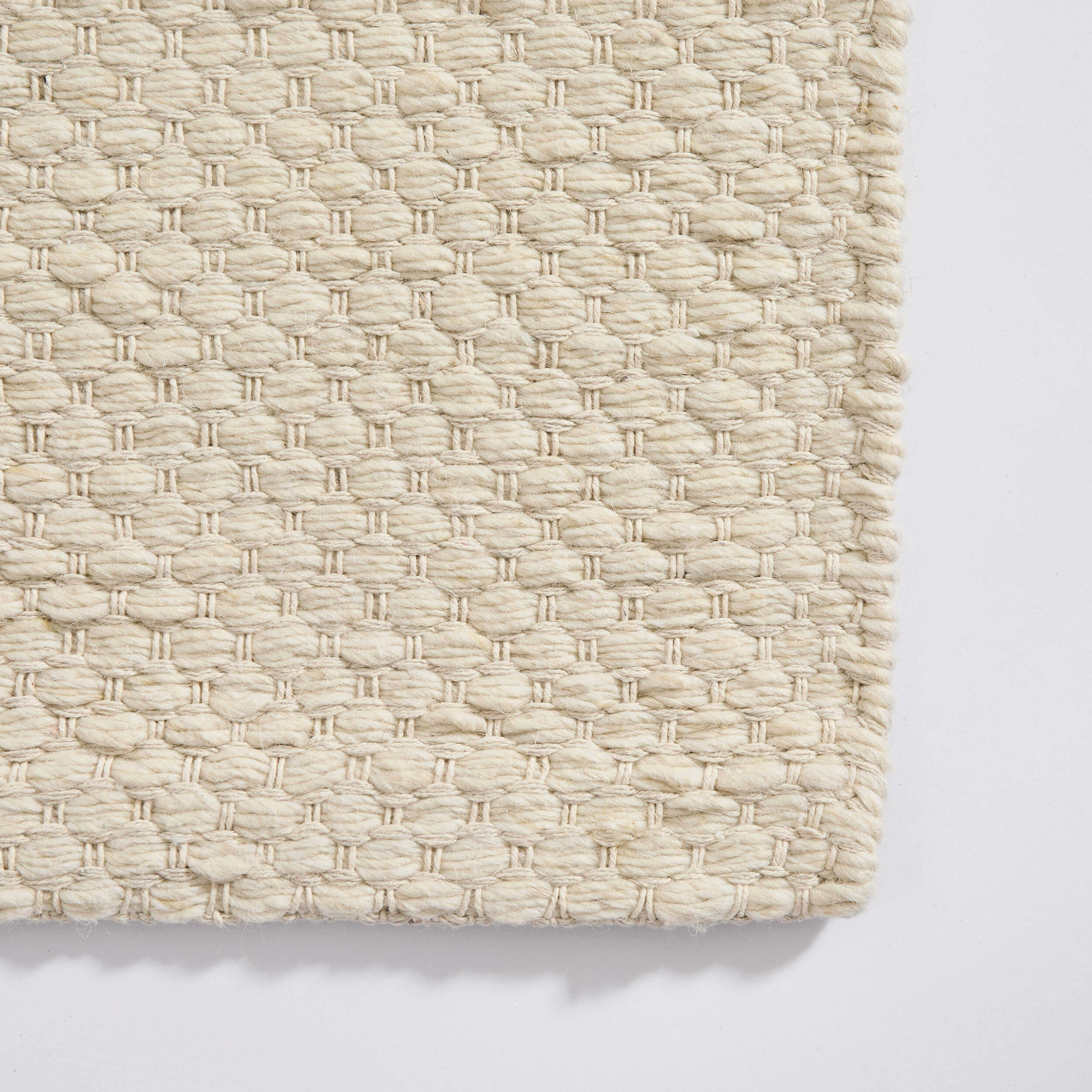 Benji Handwoven Loop Rug - Ivory - Image 5
