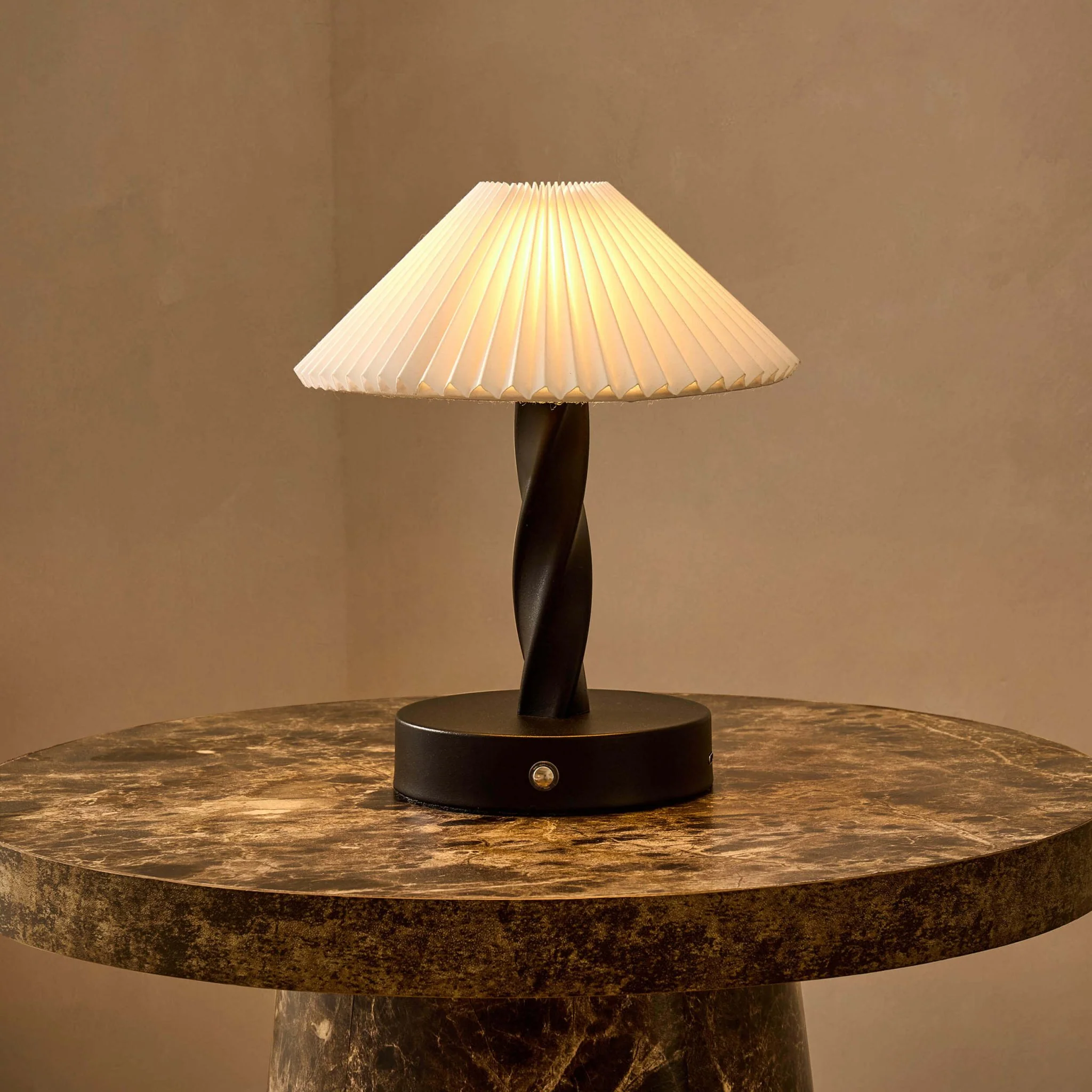 Birdie Rechargeable Pleated Table Lamp - Black/ White