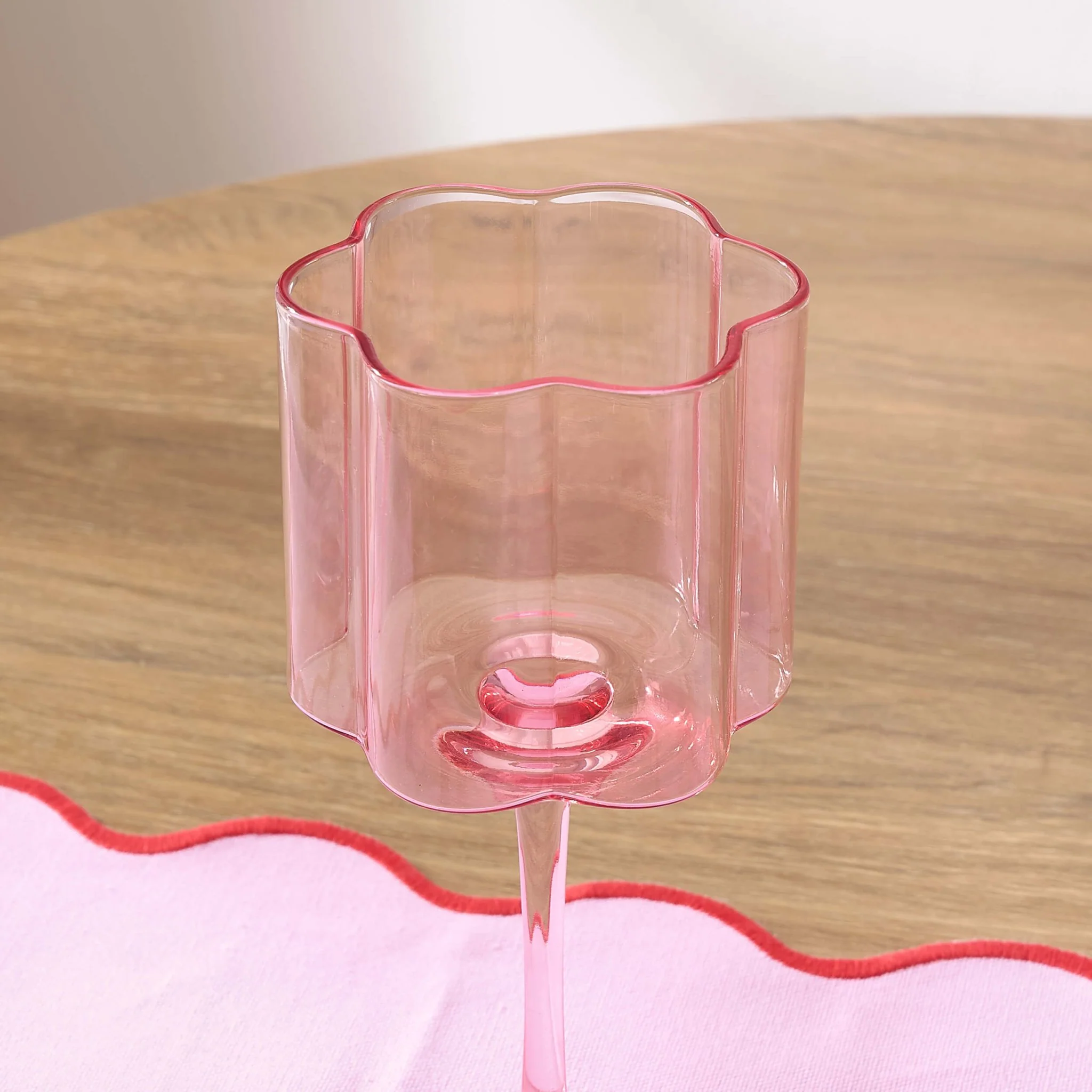 Brynn Scalloped Edge Wine Glasses - Set of 4 - Pink - Image 5