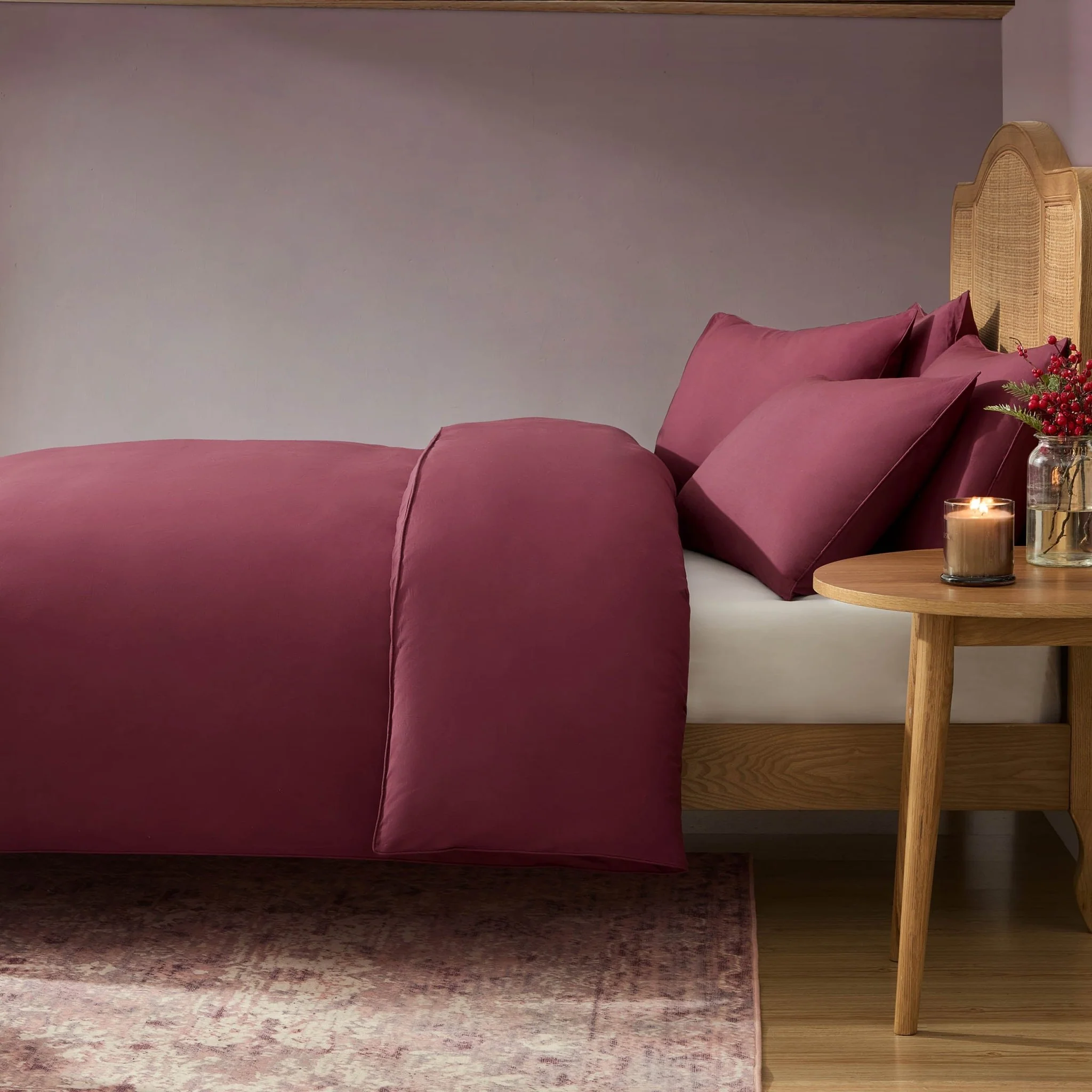 Cambridge Piped Edge 200 Thread Count Duvet Cover - Dark Berry - Image 2
