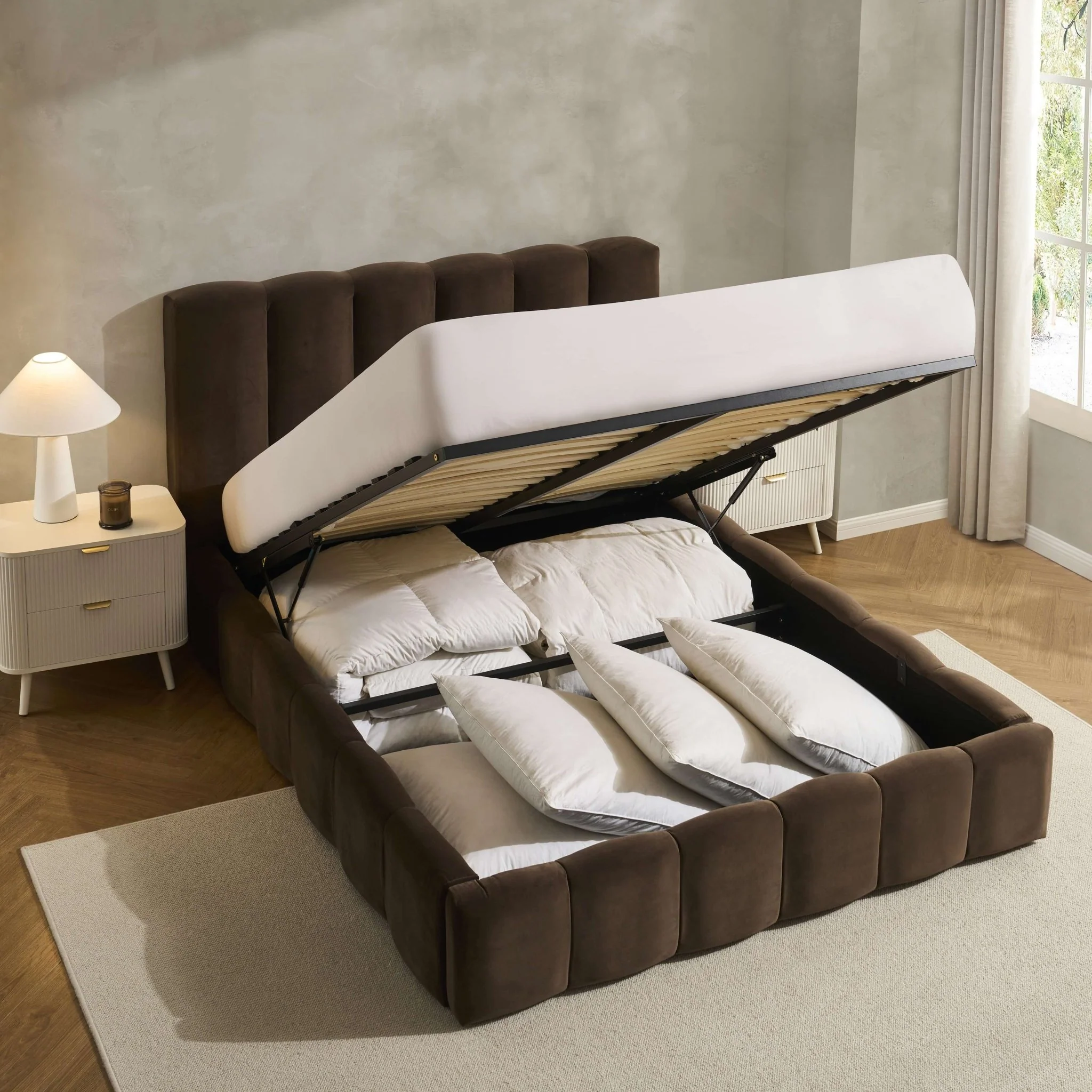 Cheshire Ottoman Storage Bed - Cappuccino - Image 5