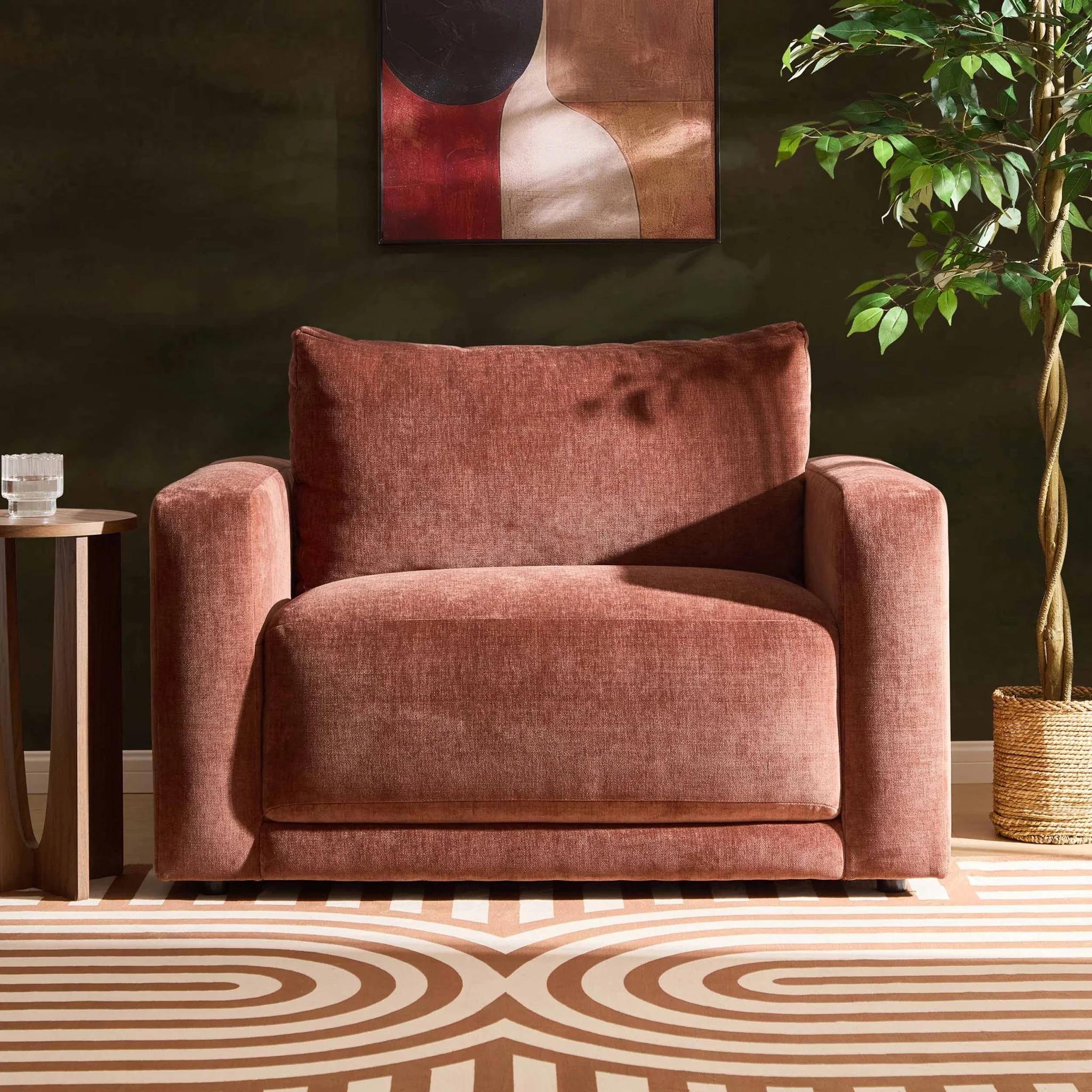 Chicago Loveseat - Chenille Dark Rust