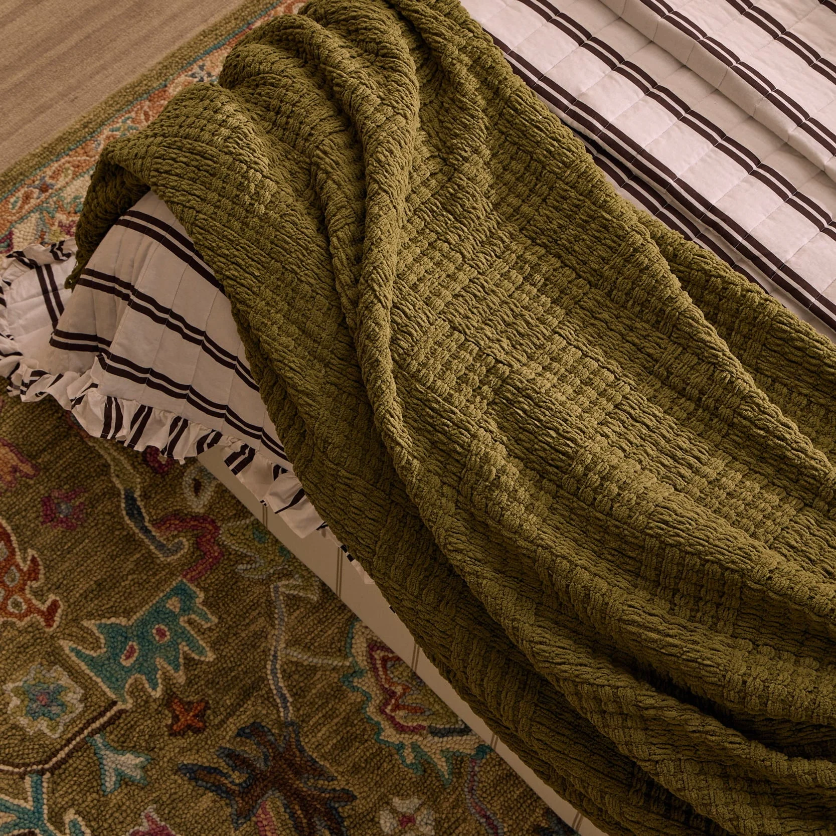 Chunky Chenille Throw - Olive Green - Image 5