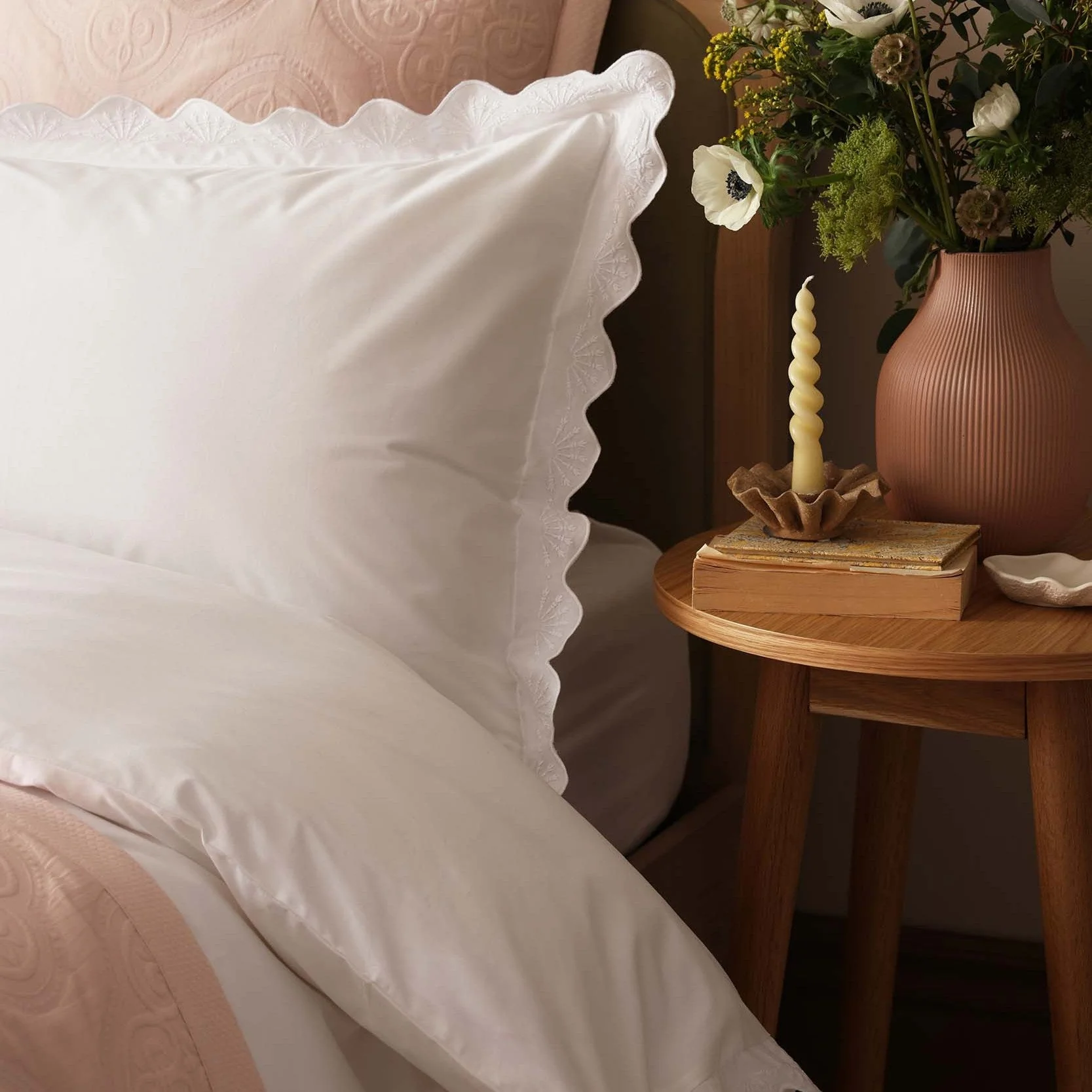 Collette 200 Thread Count Lace Scallop Trim Duvet Cover & Pillowcase Set - White - Image 4