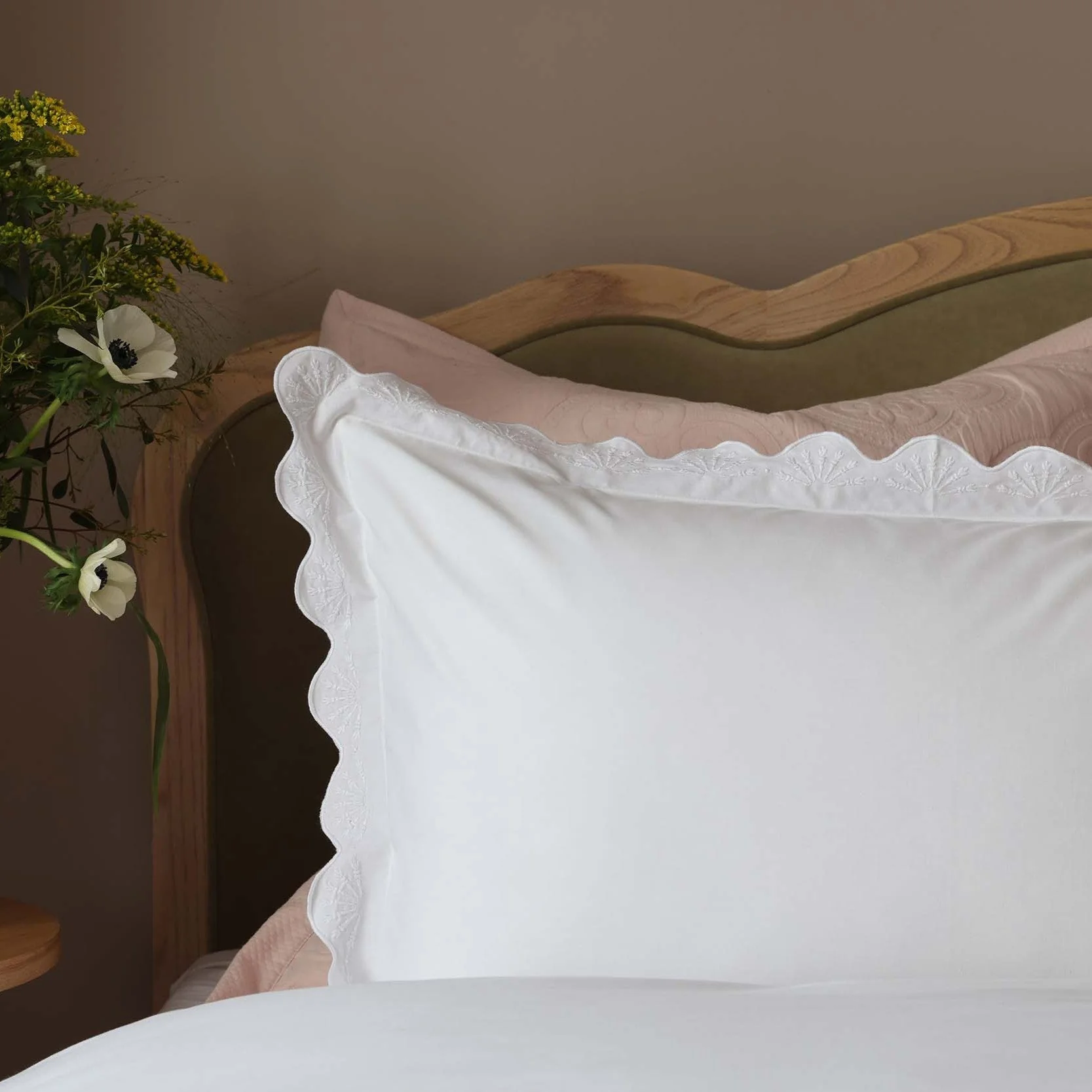 Collette 200 Thread Count Lace Scallop Trim Duvet Cover & Pillowcase Set - White - Image 5