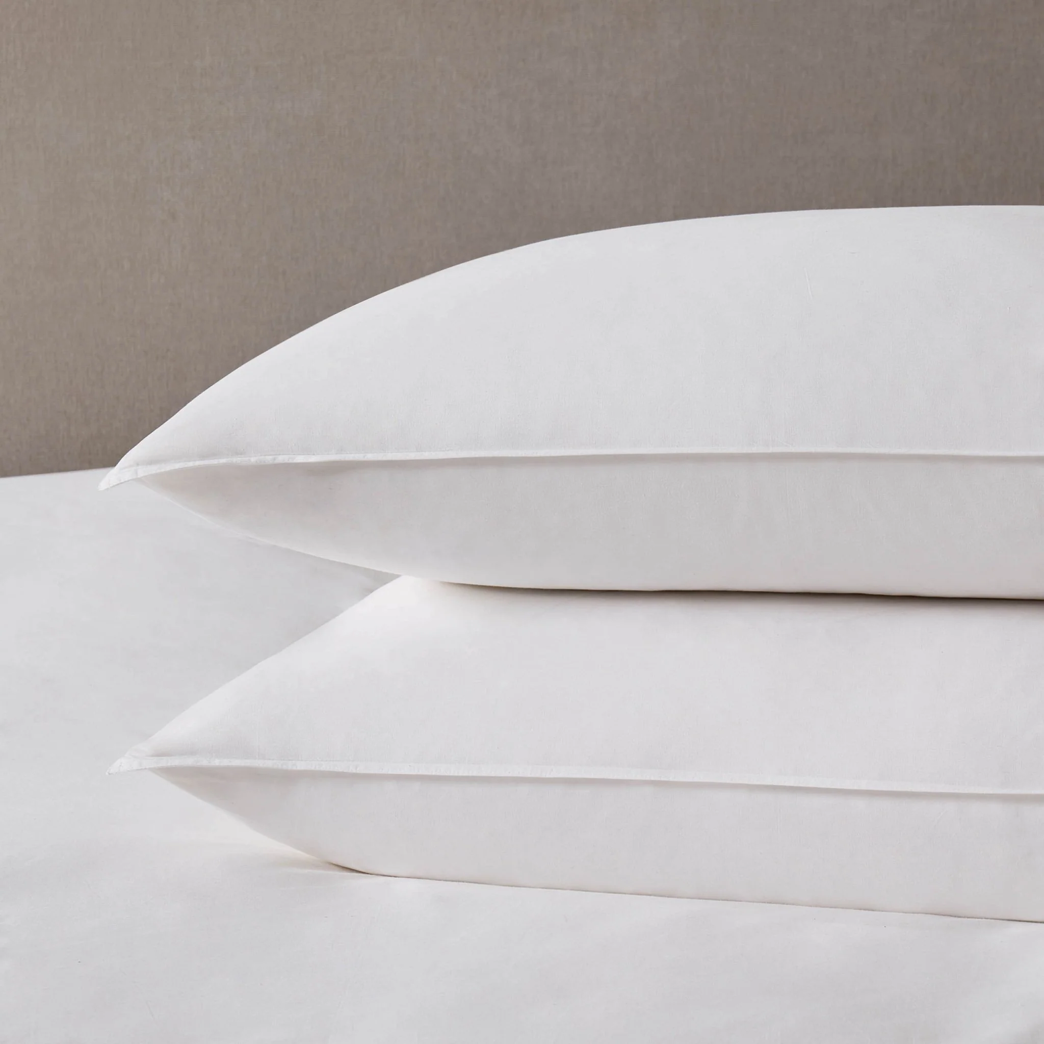 Cooling Cotton 180 Thread Count Duvet Cover, Pillowcase & Fitted Sheet Set - White - Image 5