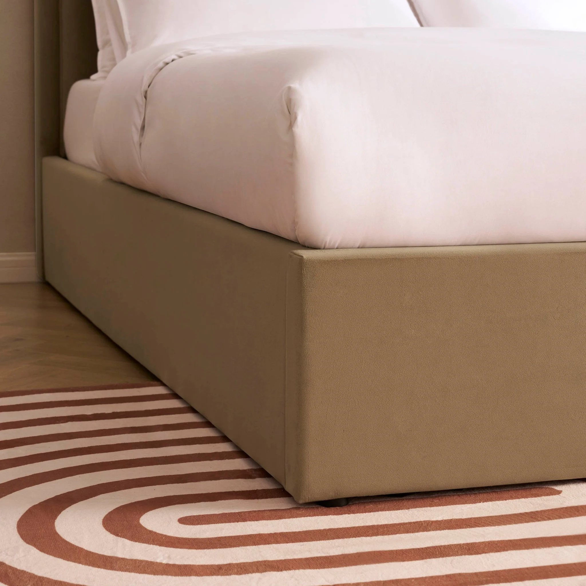 Delphi Ottoman Storage Bed - Latte - Image 8