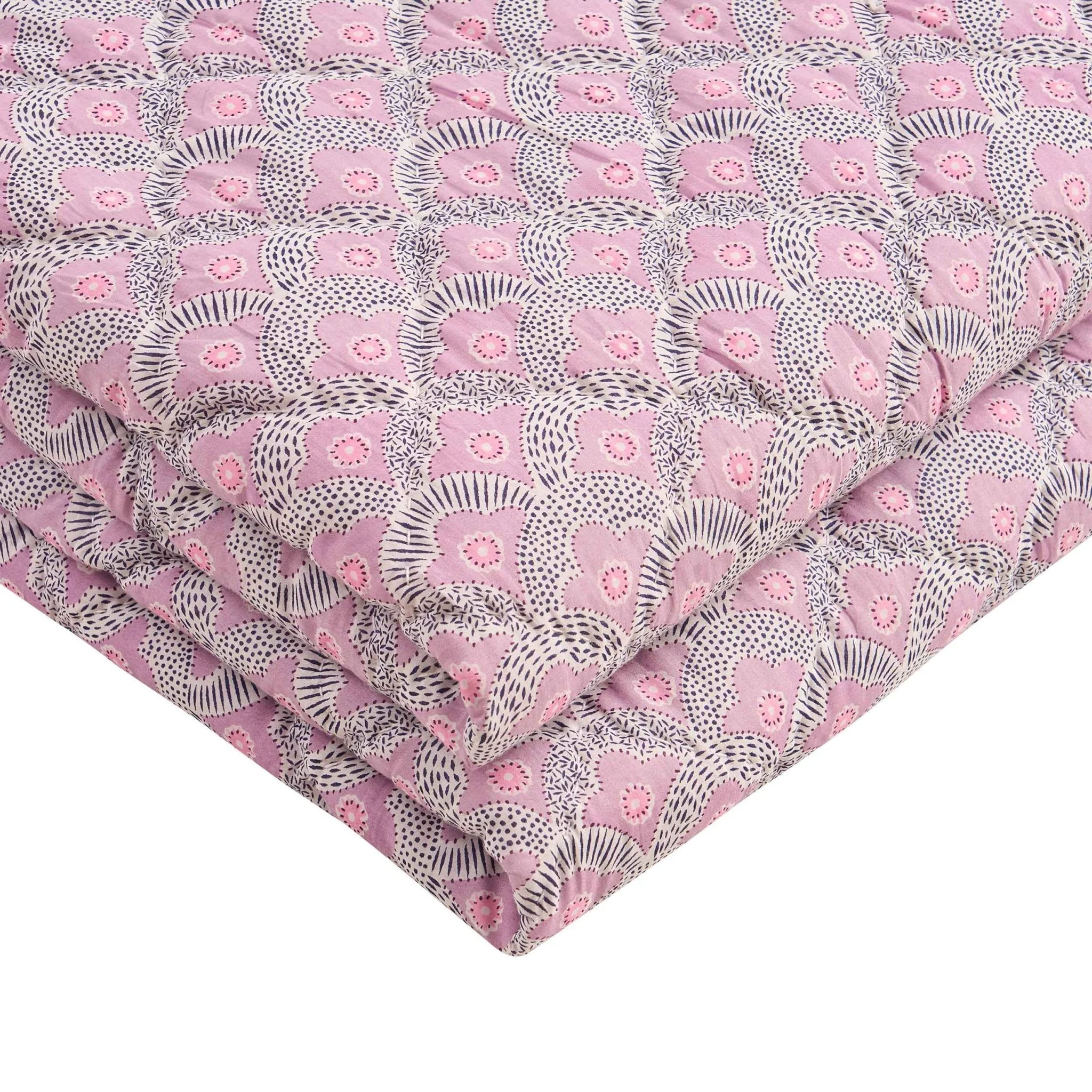 Esme 100% Cotton Printed Scallop Reversible Bedspread - Pink - Image 7