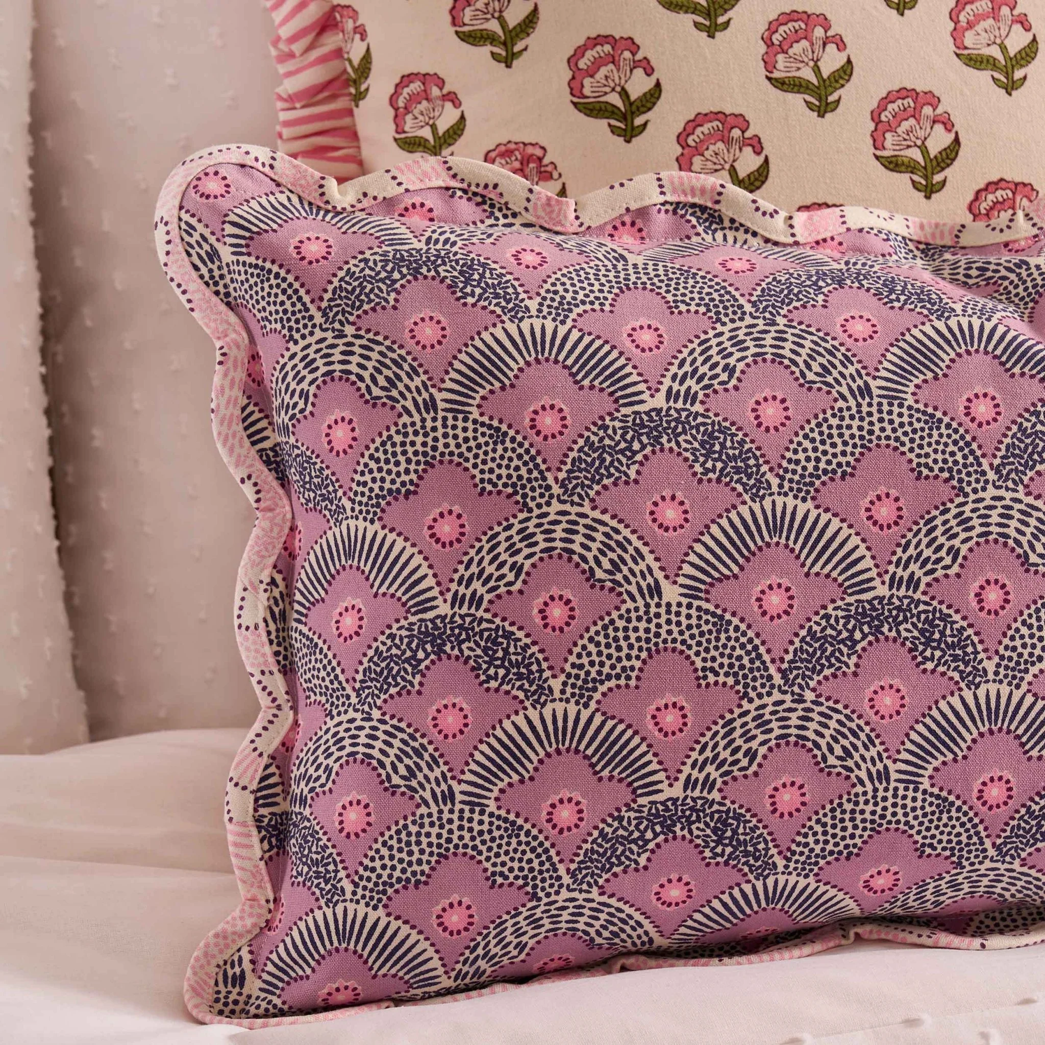 Esme 100% Cotton Printed Scallop Reversible Cushion Cover - Pink - Image 10
