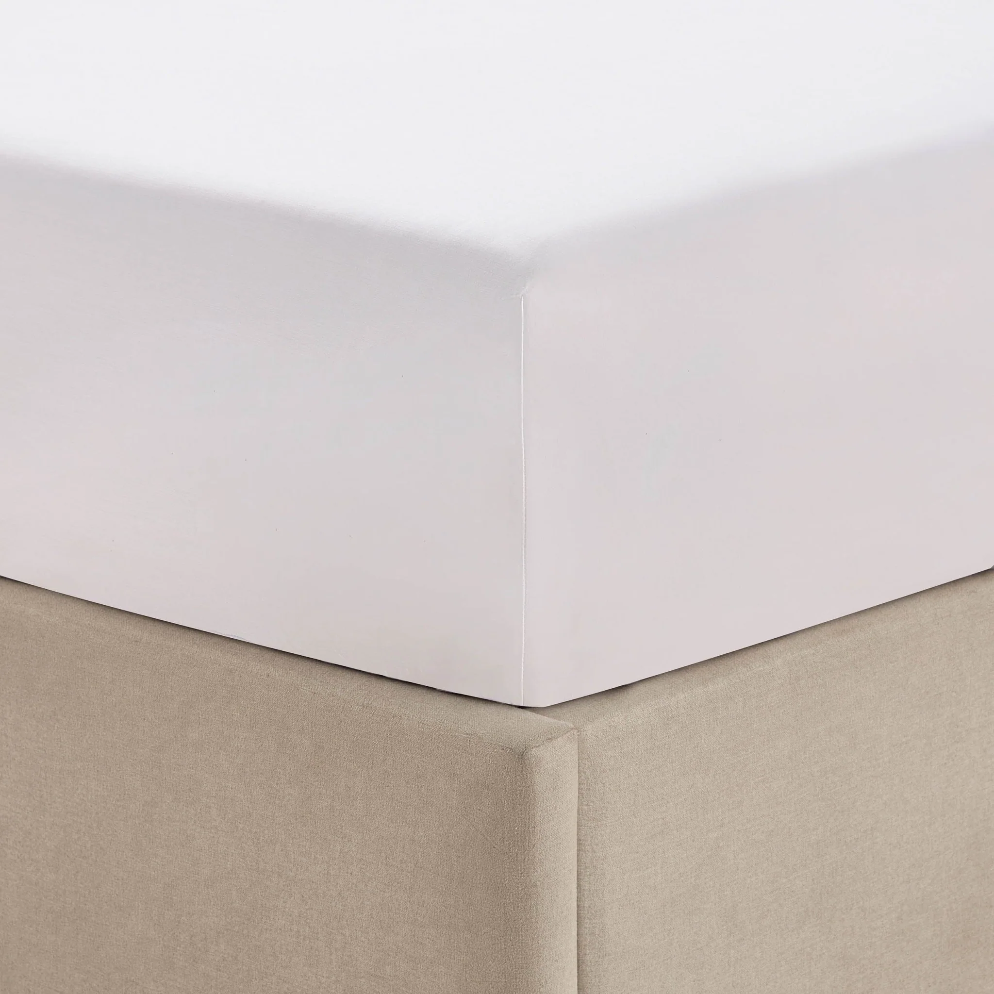 Everly 1200 Thread Count Fitted Sheet - White