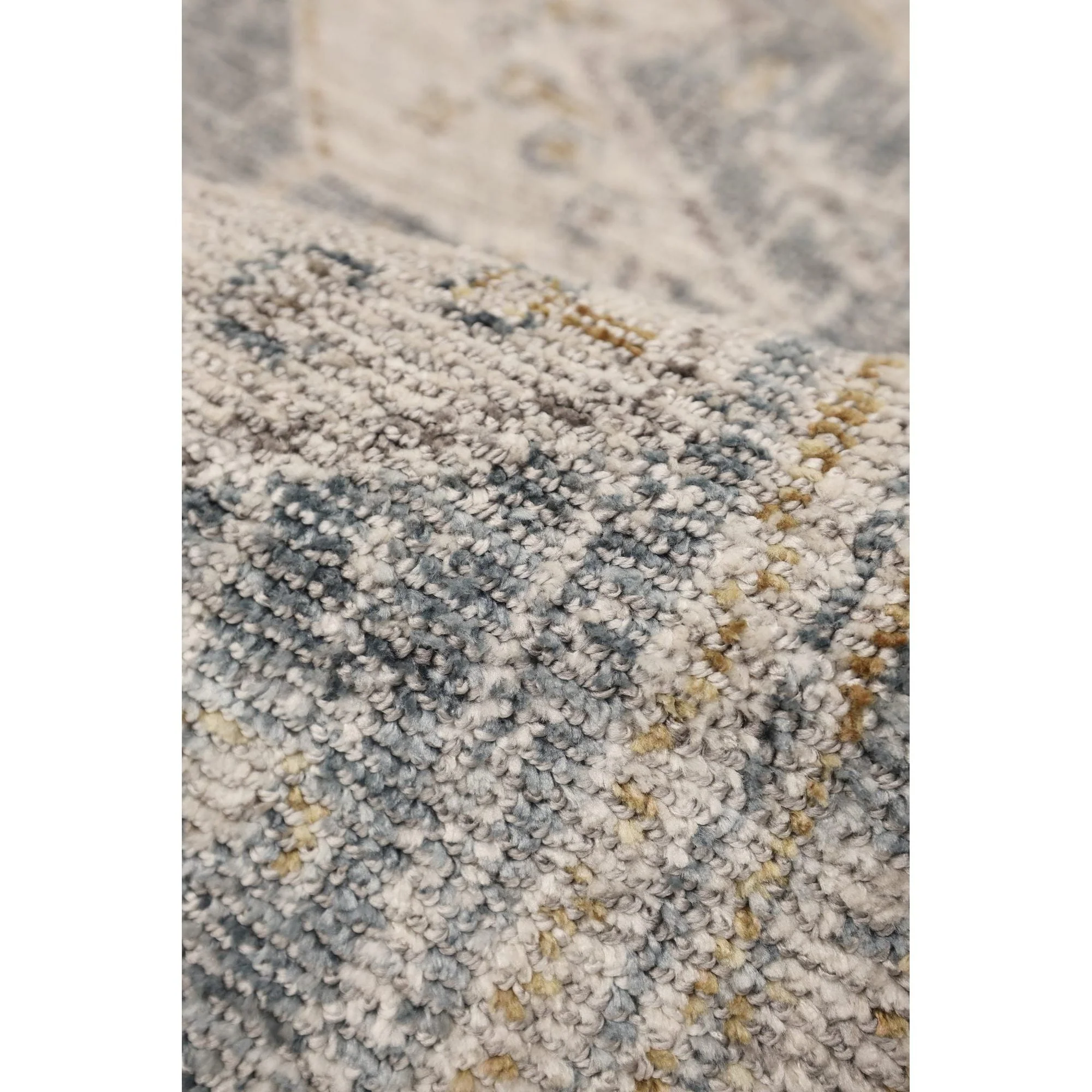 Ezra Traditional Tufted Edge Rug - Blue - Image 3