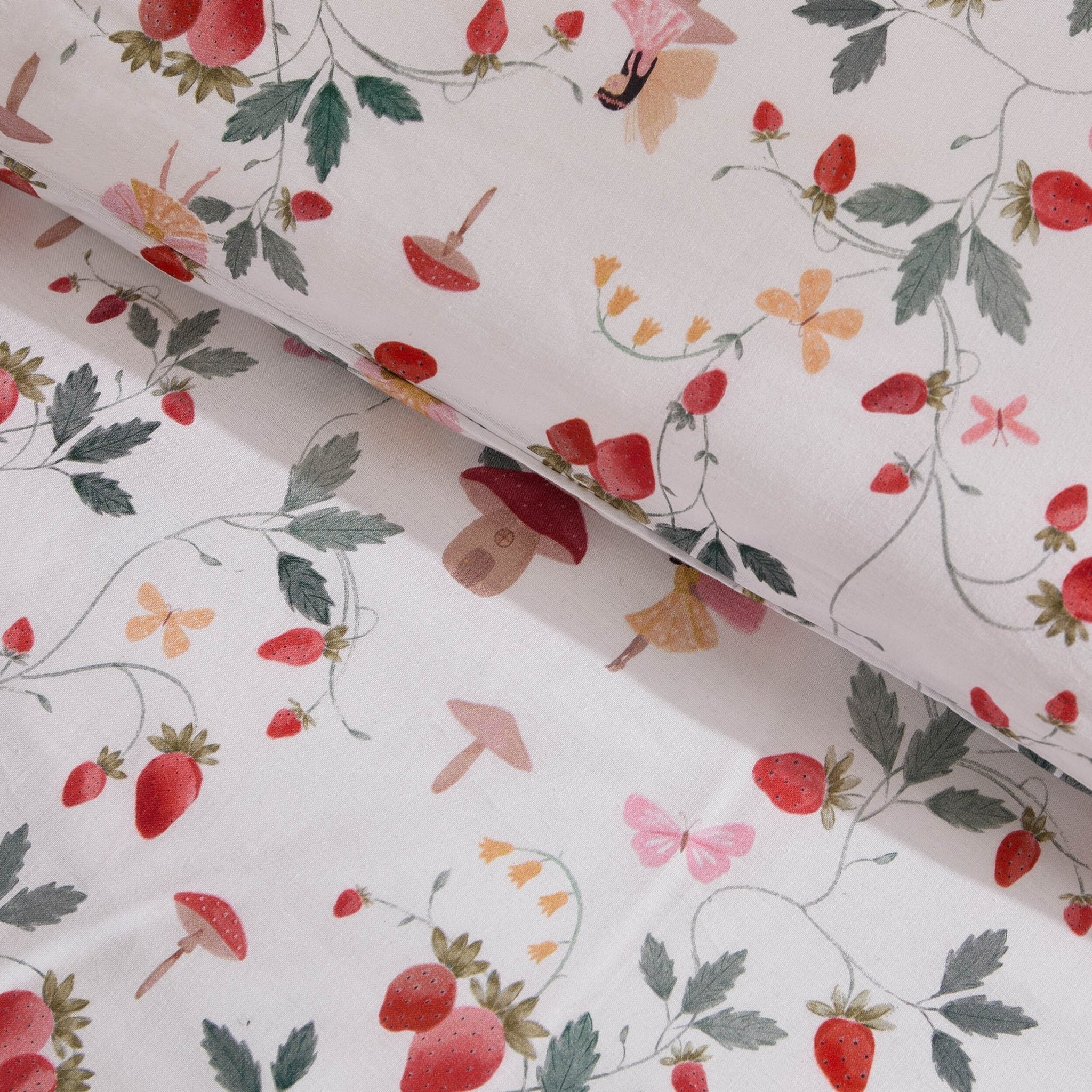 Felicity 100% Cotton Fairy Forest Print Duvet Cover Set - Red - Image 2