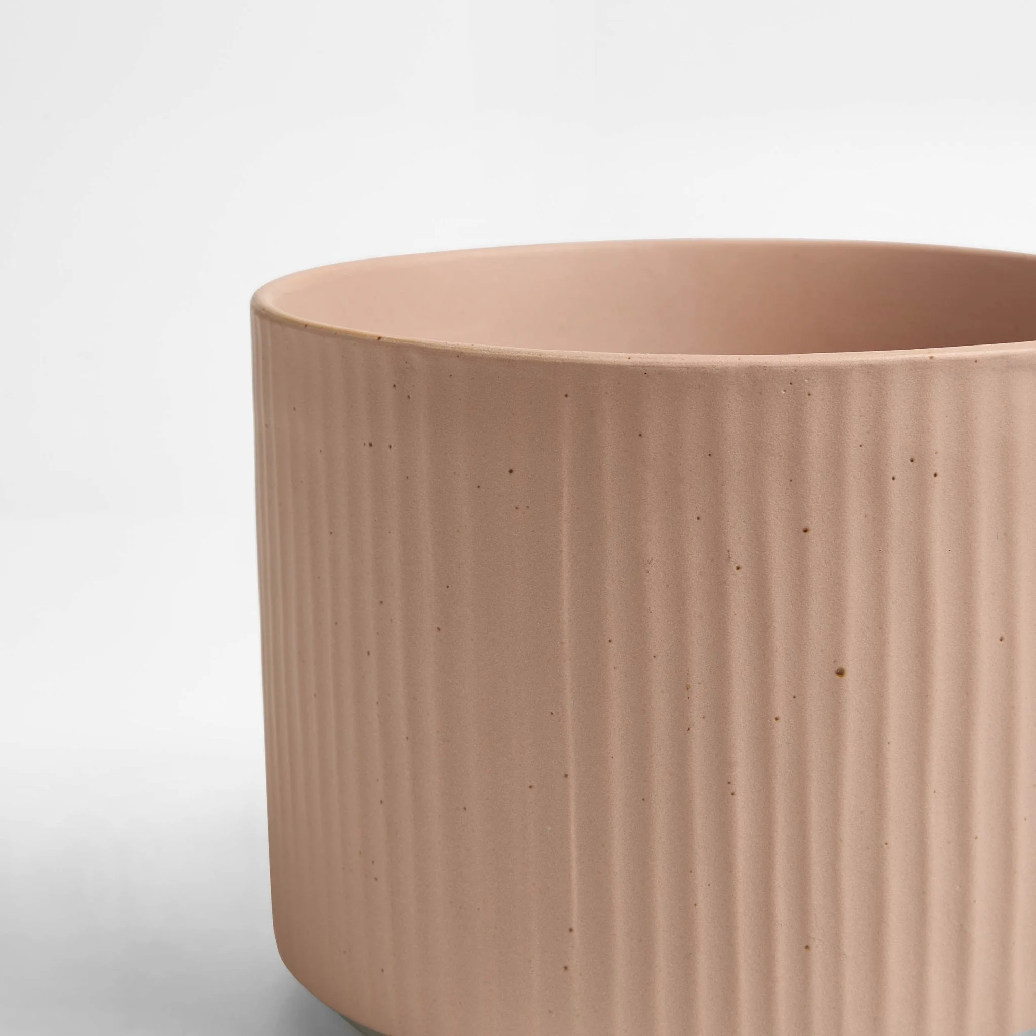 Flora Ribbed Clay Plant Pot - Pink - Image 6