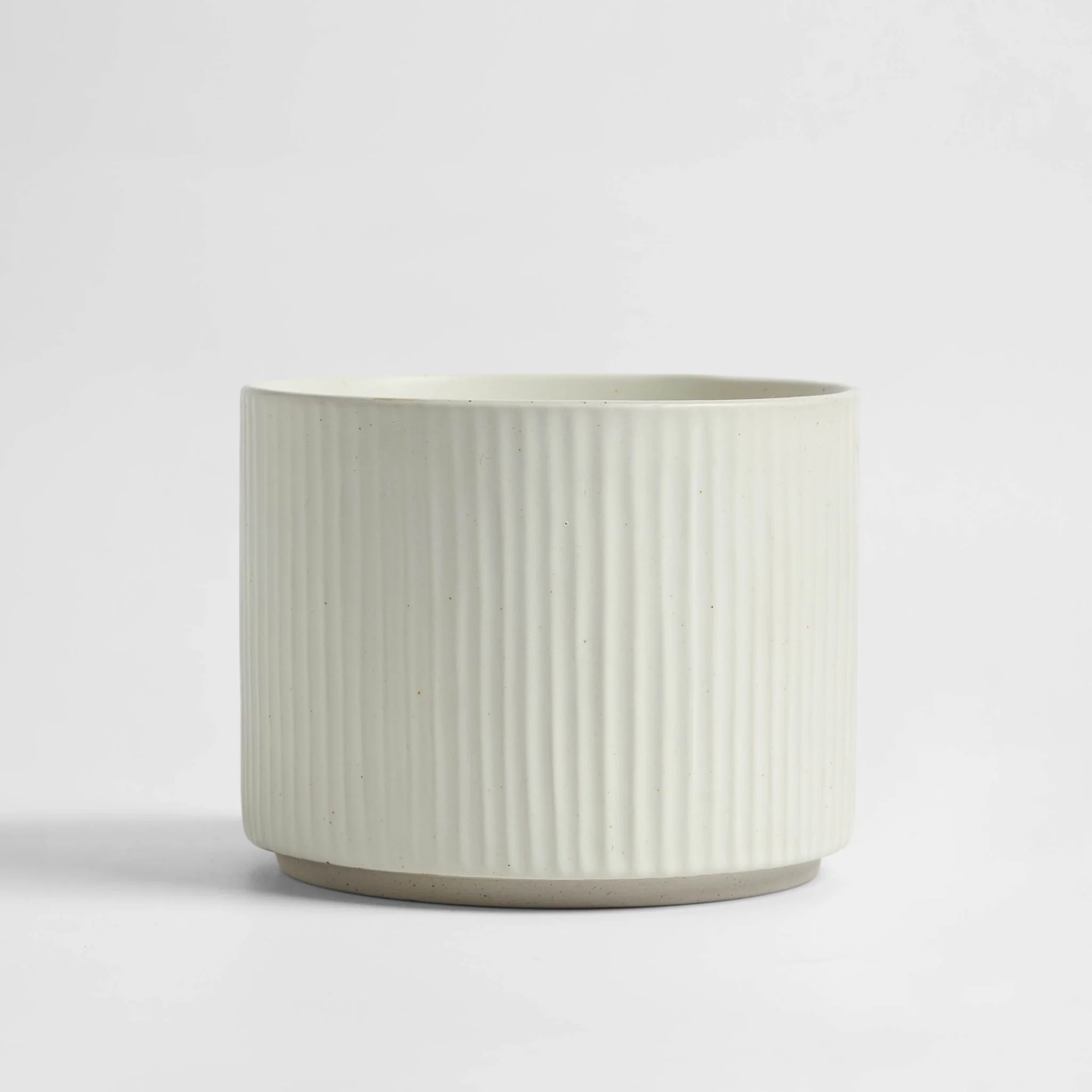 Flora Ribbed Clay Plant Pot - White - Image 8