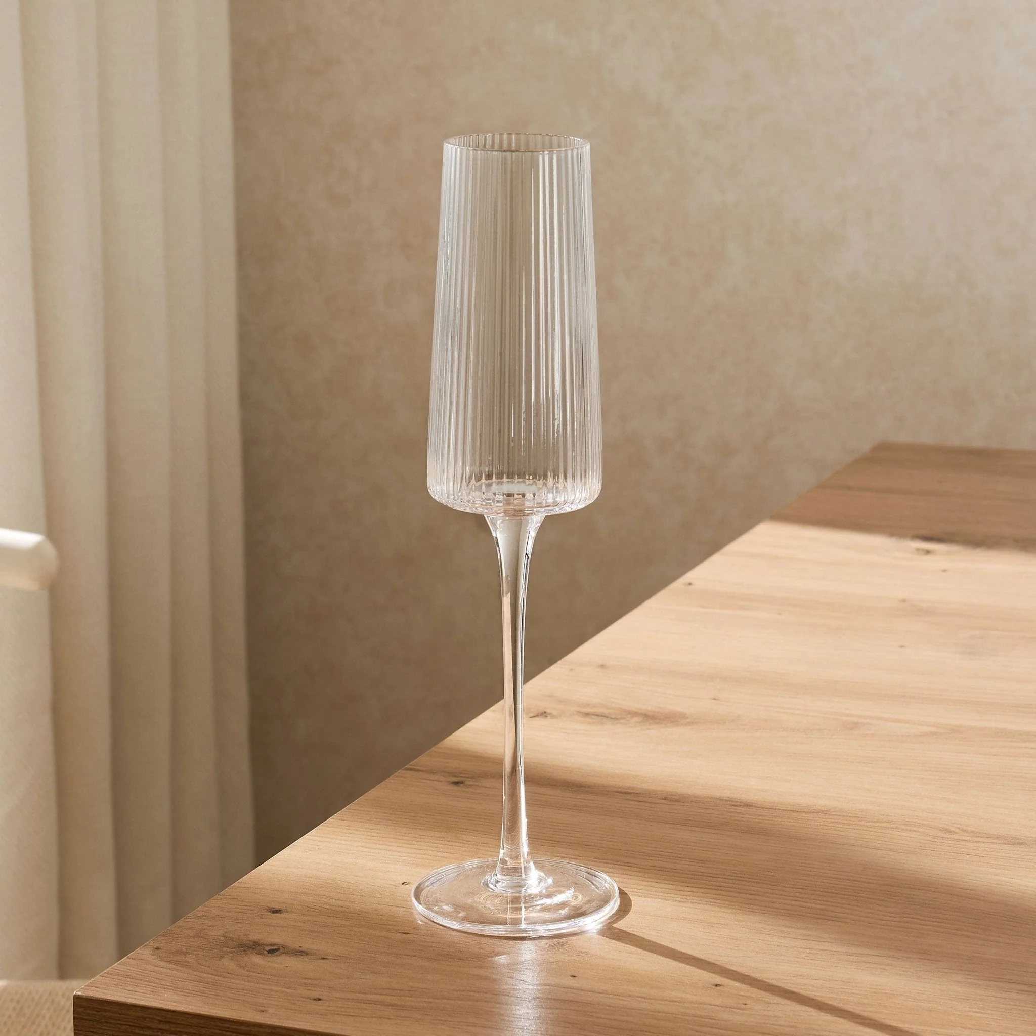 Gatsby Set of 4 Ripple Glass Champagne Flutes - Clear - Image 2