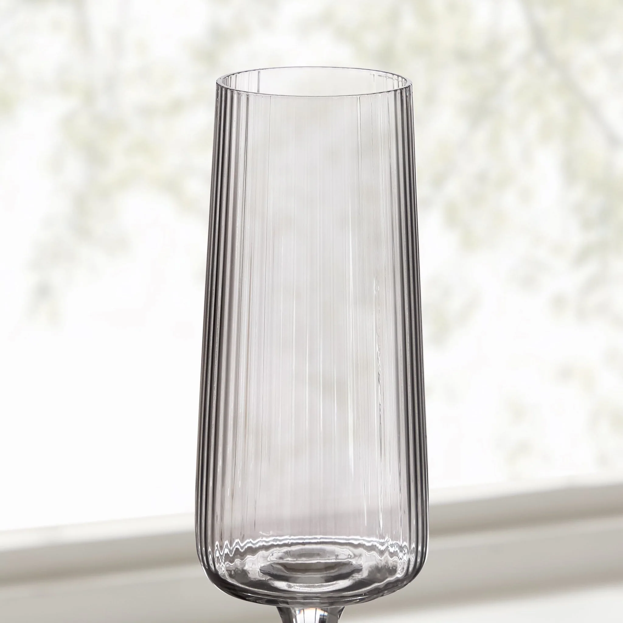 Gatsby Set of 4 Ripple Glass Champagne Flutes - Smoked - Image 4