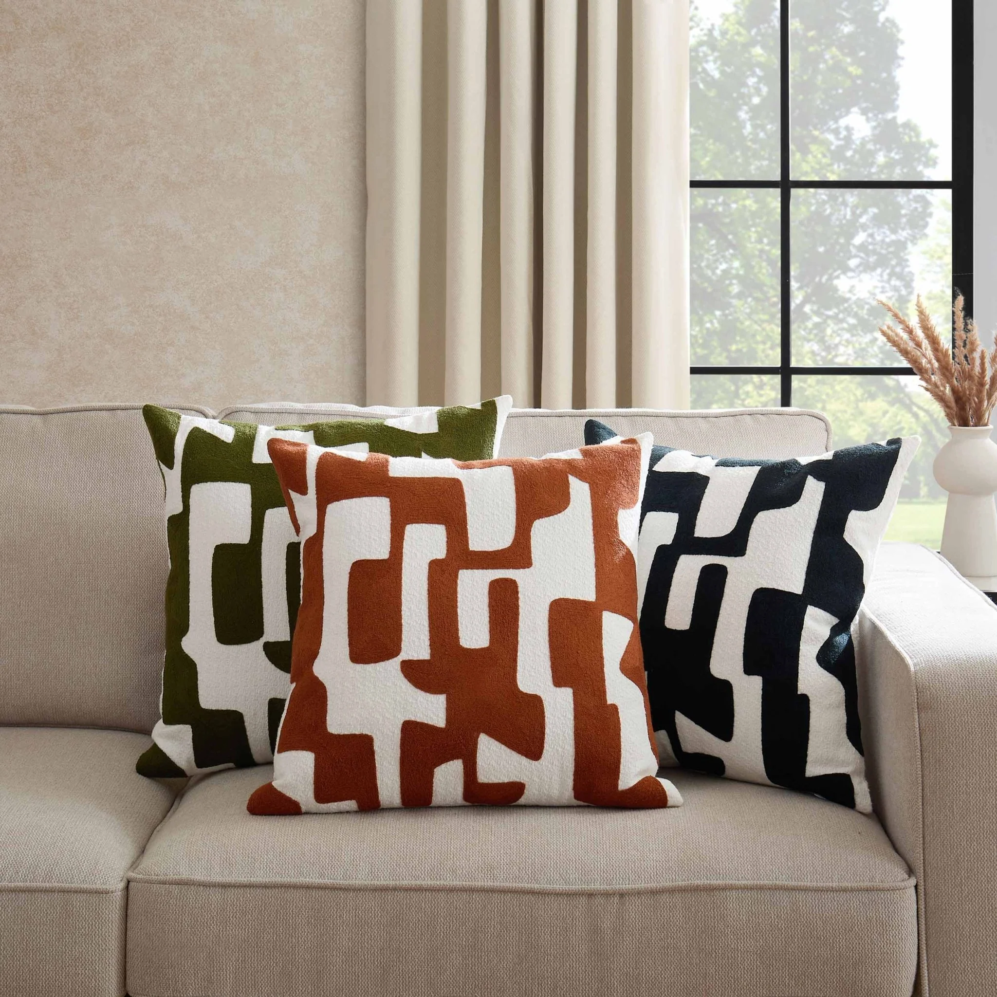 Geometric Embroidered Sofa Cushion Cover - Dark Green - Image 3