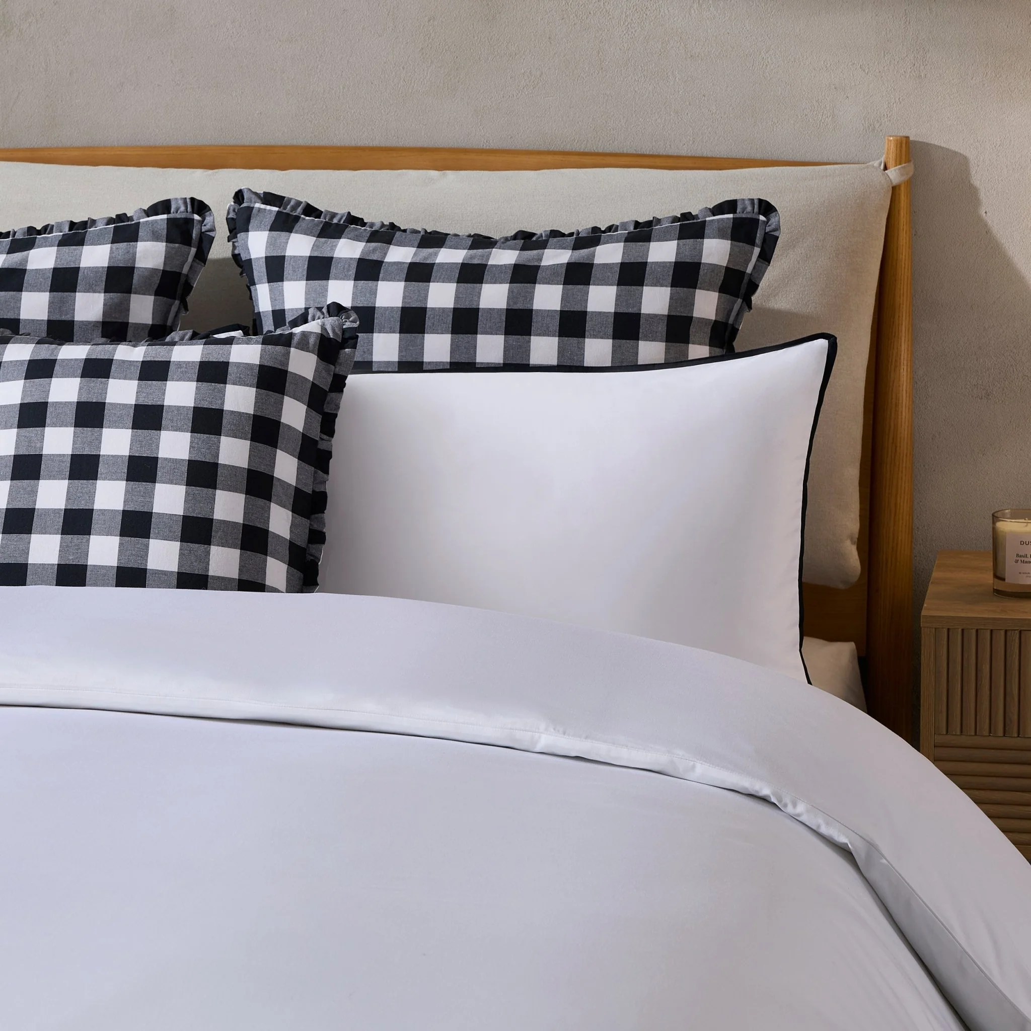 Gingham Square Frill Edge Cushion Cover - Black - Image 3