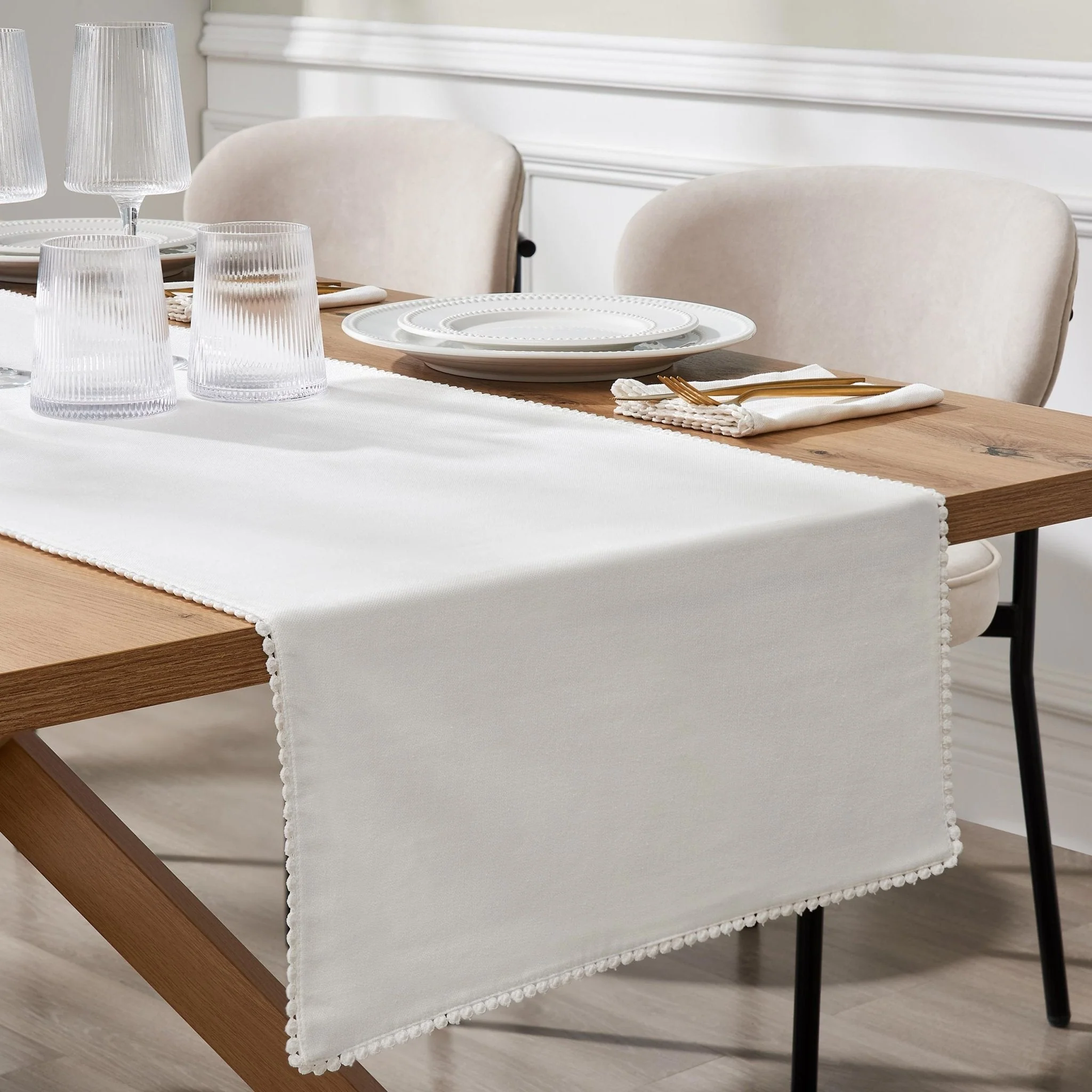 Girona Pom Pom Table Runner - White