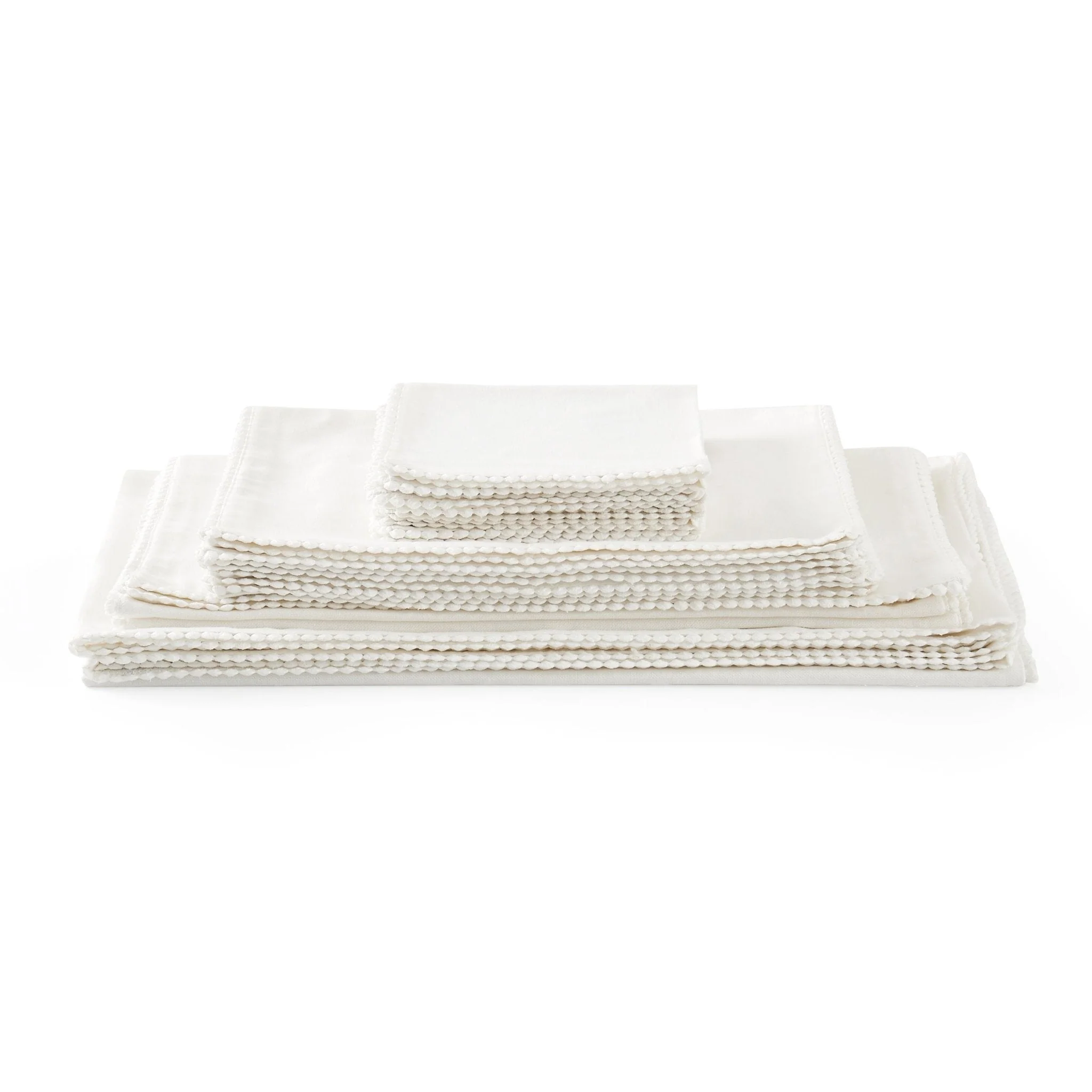 Girona Set of 4 Pom Pom Napkins - White - Image 4