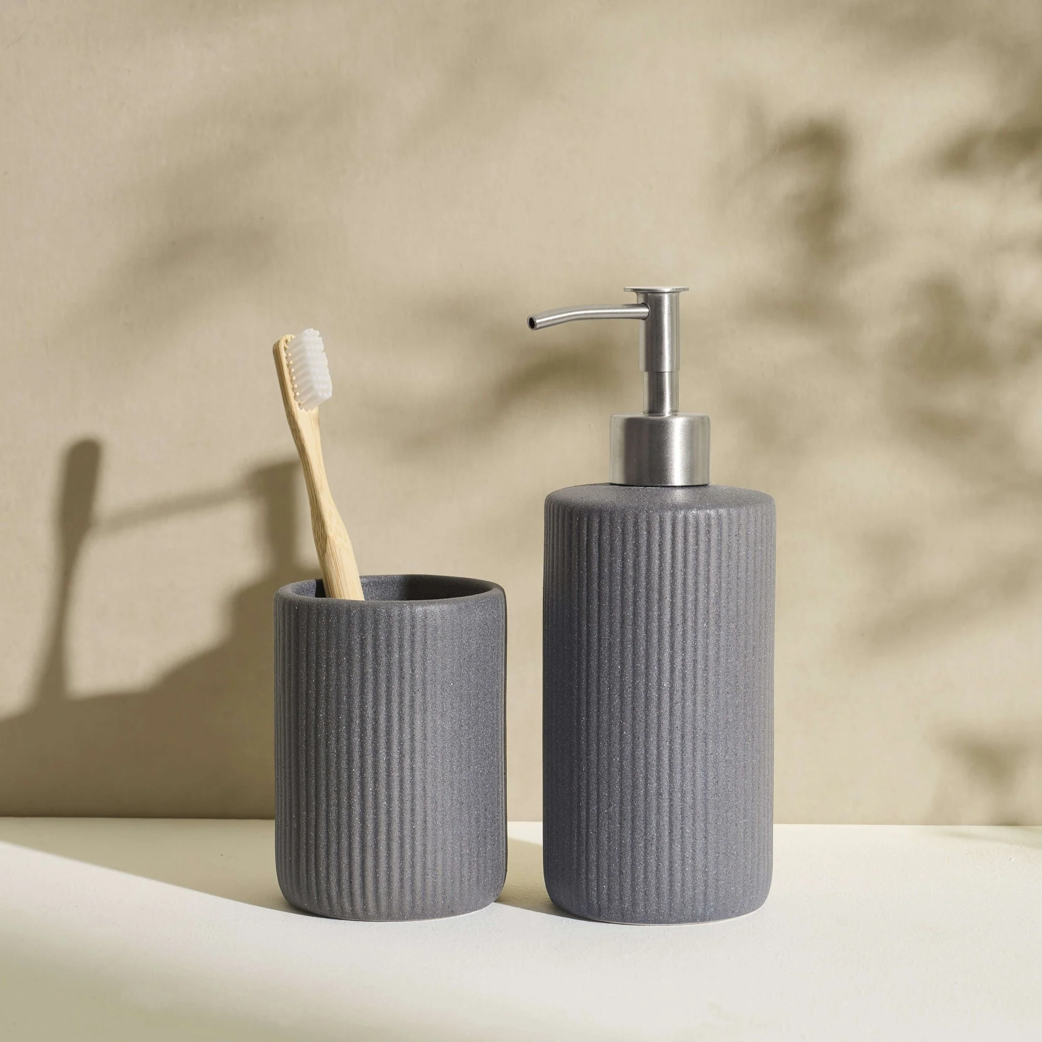 Hadley Sand Effect Tumbler - Grey - Image 2