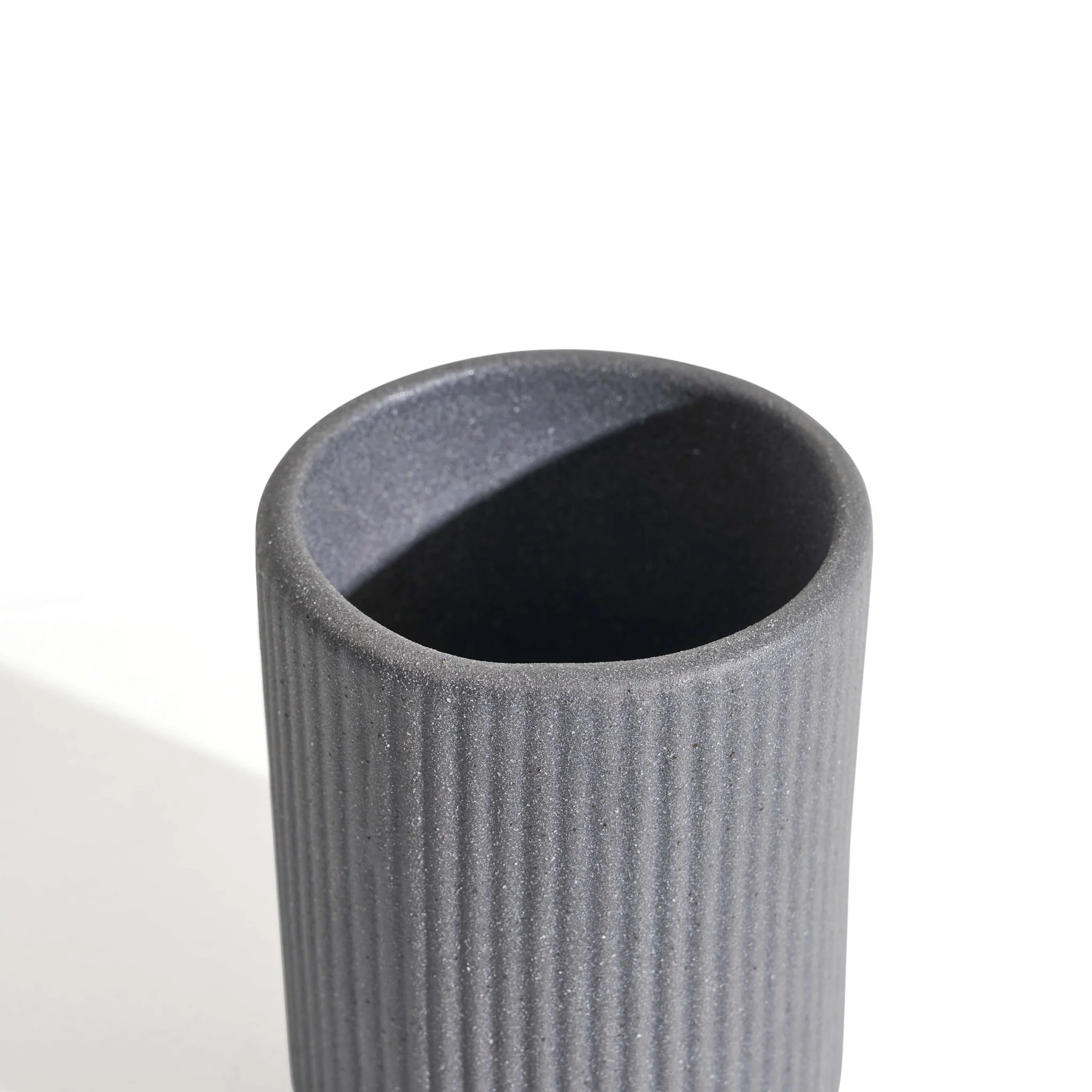 Hadley Sand Effect Tumbler - Grey - Image 4