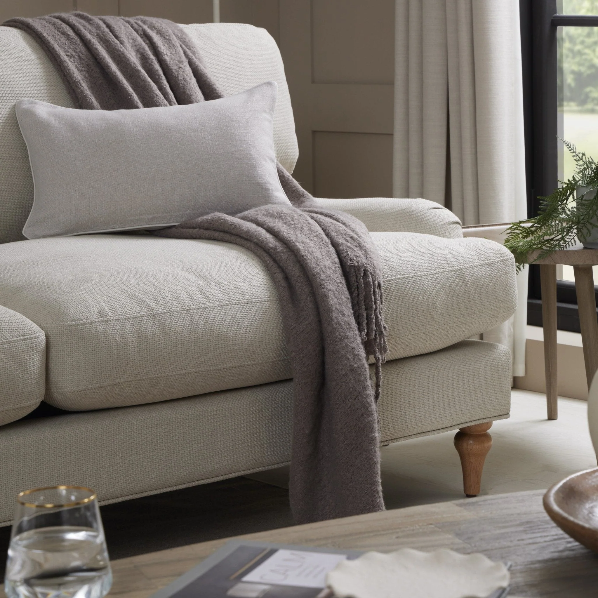 Hampshire 2 Seater Sofa - Beige - Image 4