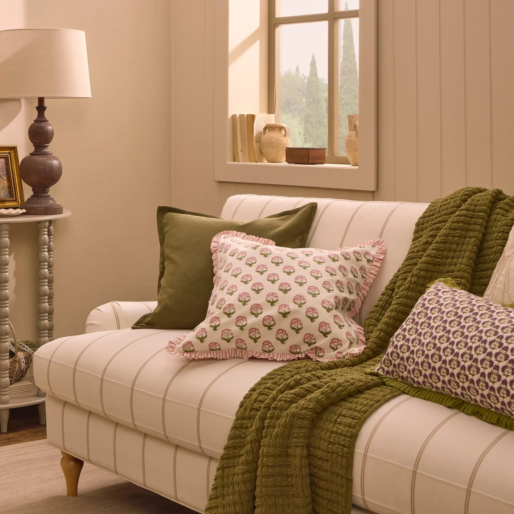 Hampshire 3 Seater Sofa - Thin Natural Stripe - Image 4
