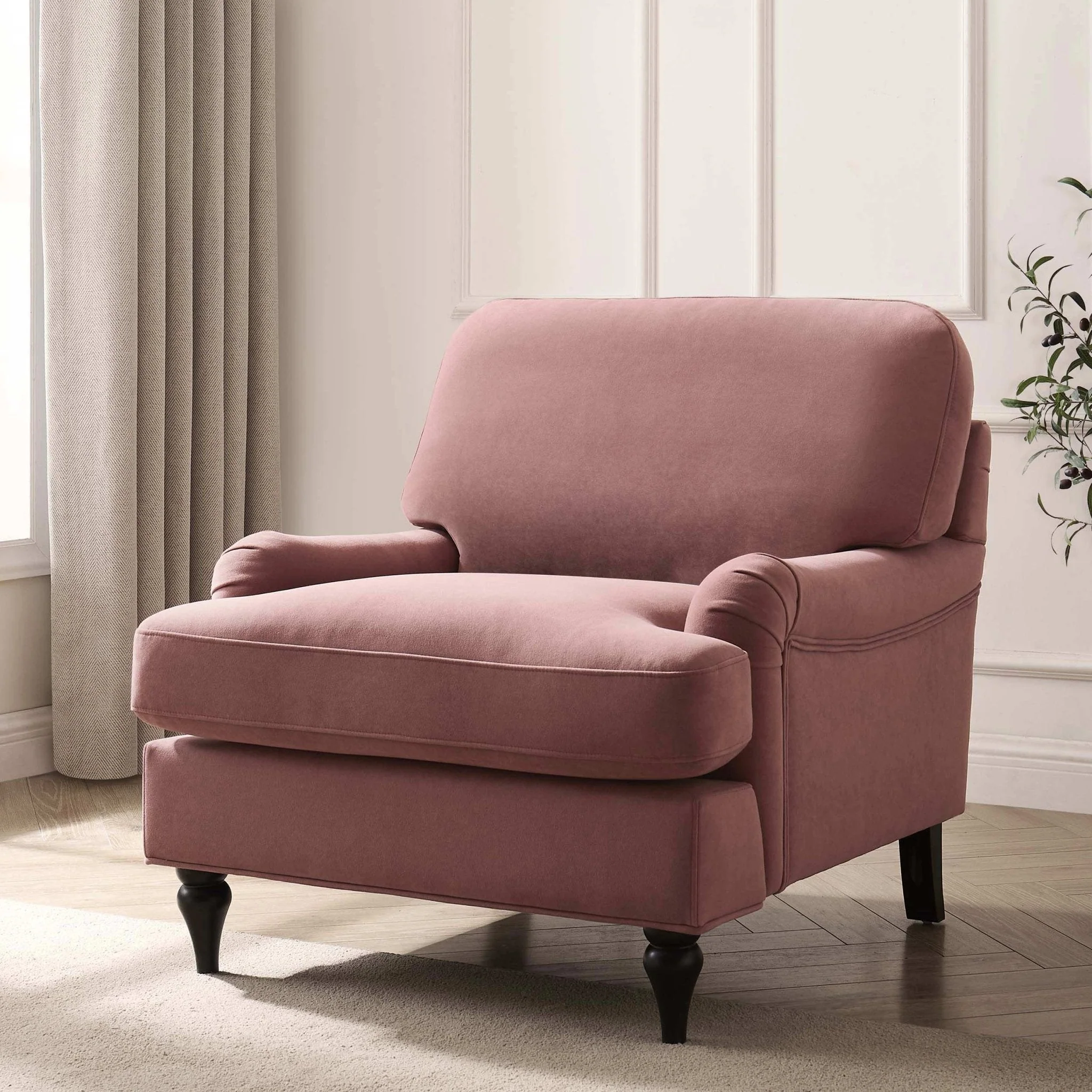 Hampshire Armchair - Dusky Pink