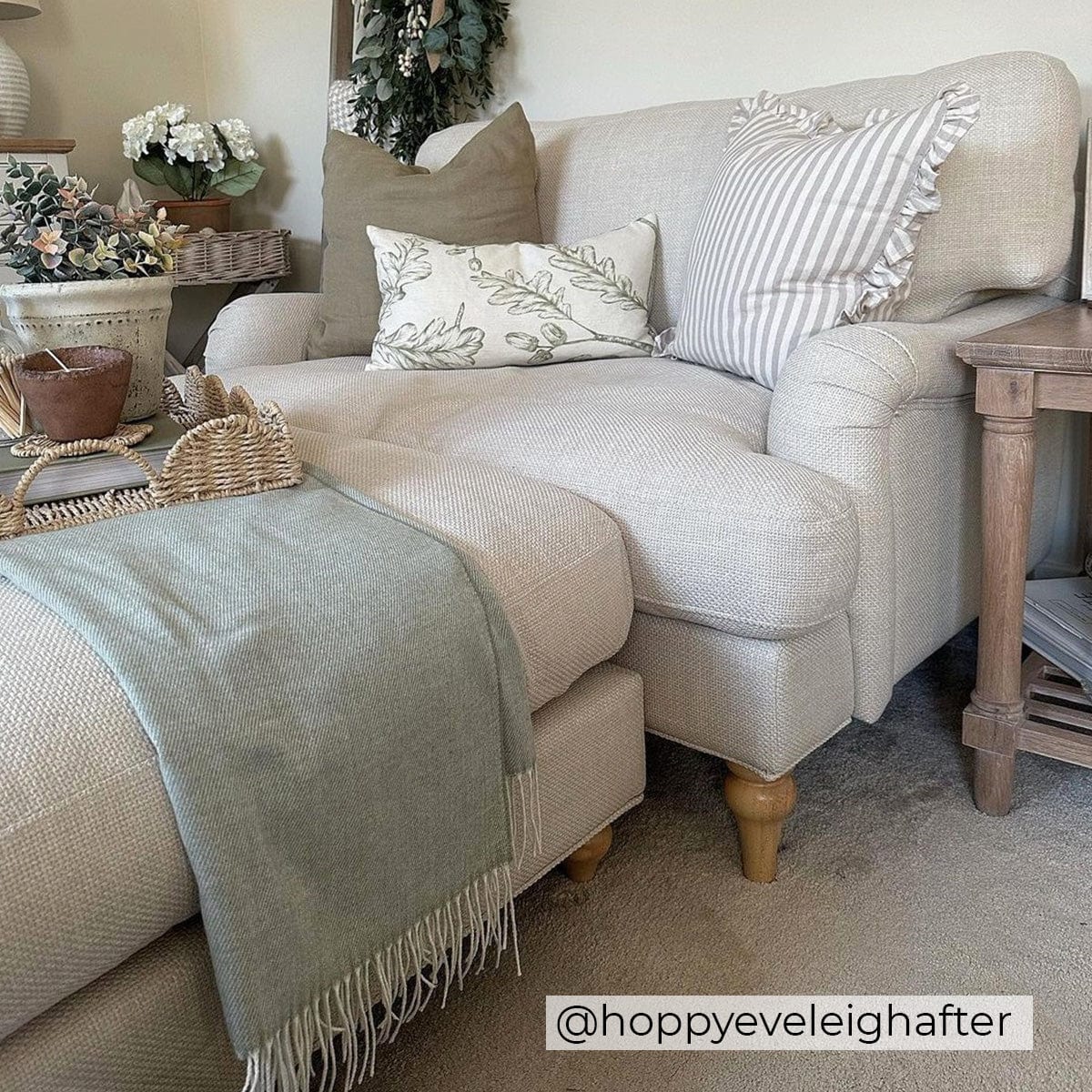 Hampshire Loveseat - Beige - Image 3