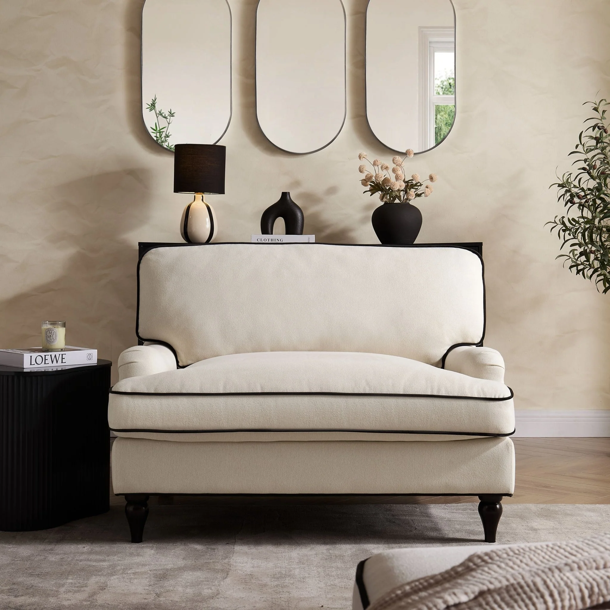 Hampshire Loveseat - Cream/Black - Image 2