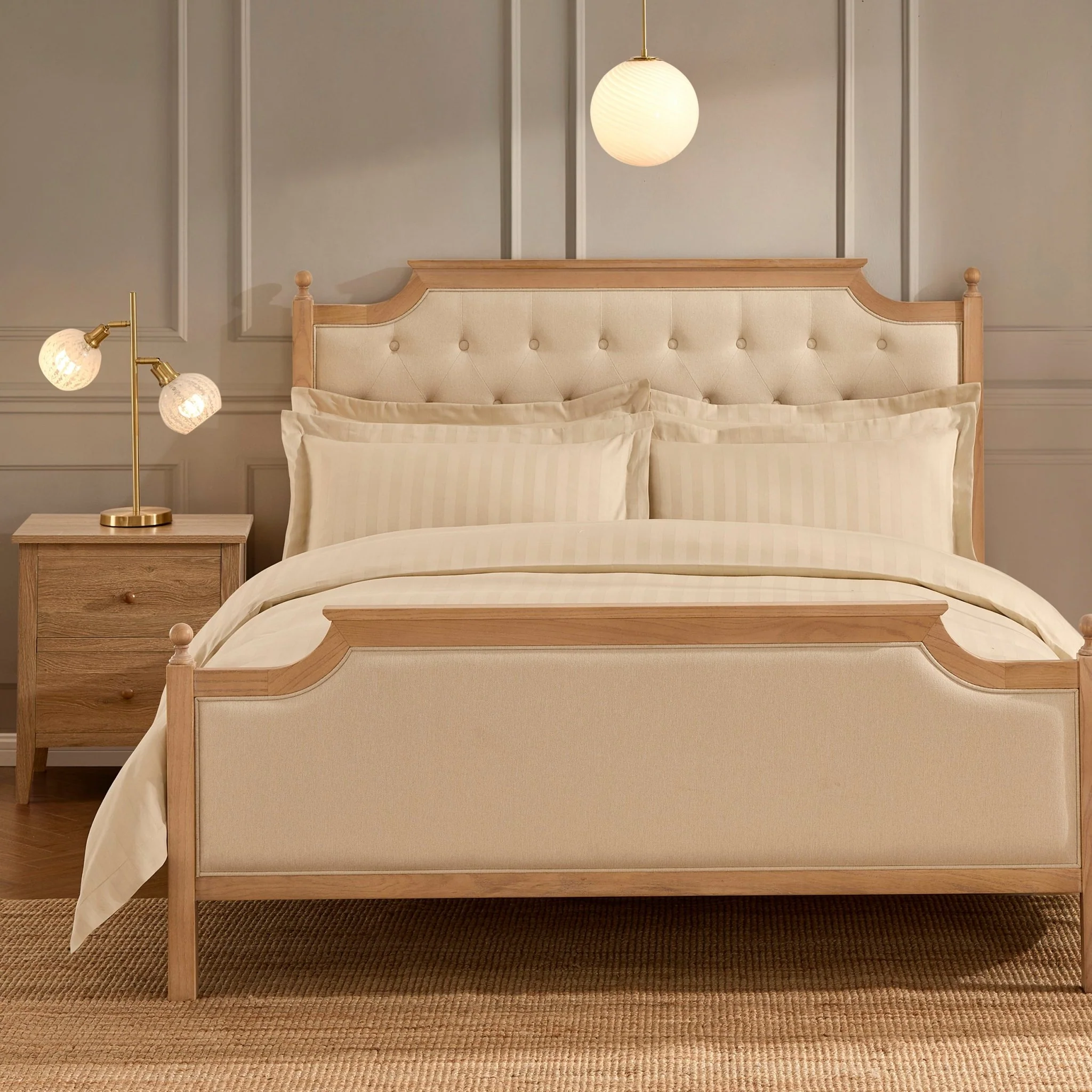 Hotel Satin Stripe 200 Thread Count Duvet Cover - Champagne - Image 3