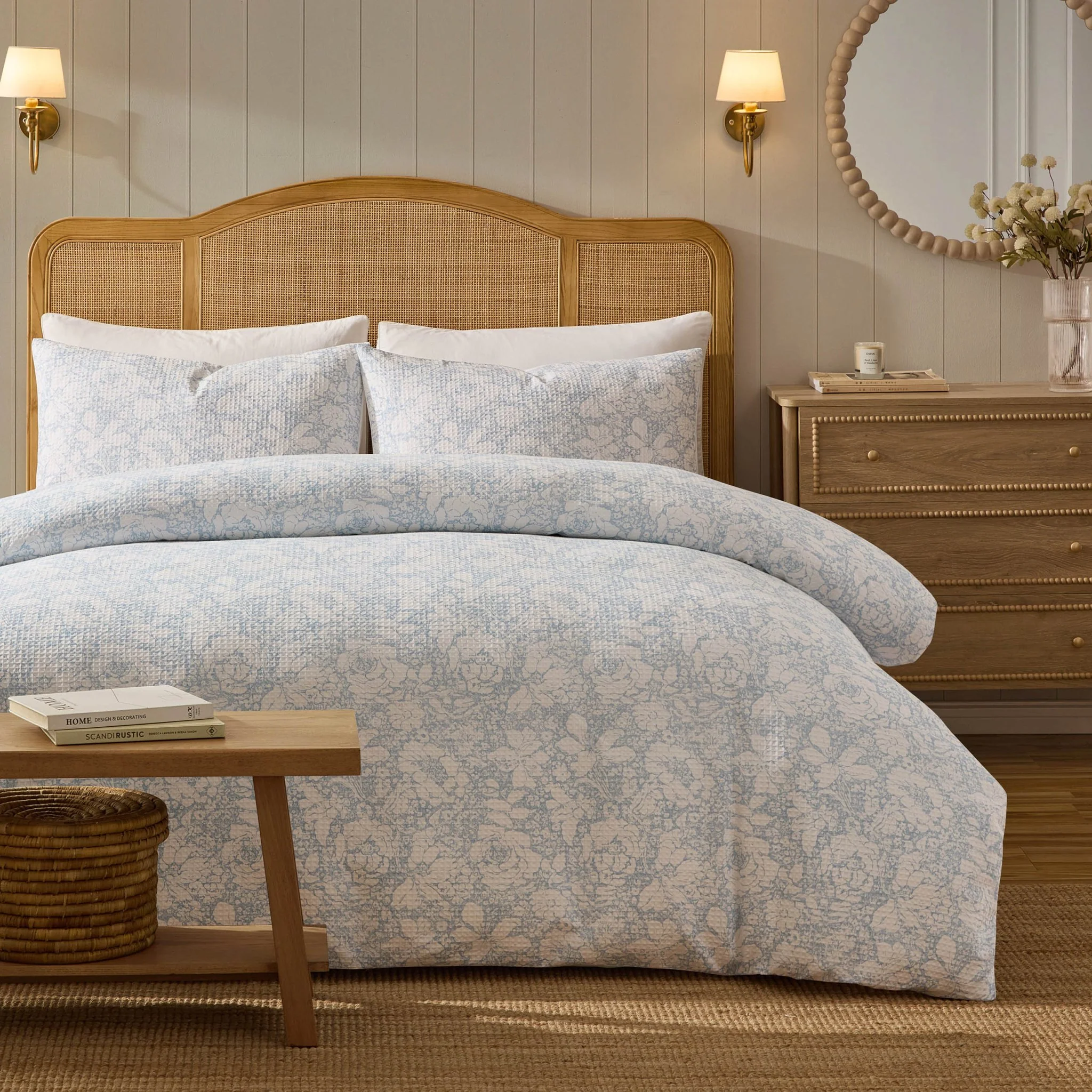 Iris Floral Printed Waffle Duvet Cover & Pillowcase Set - Blue - Image 2