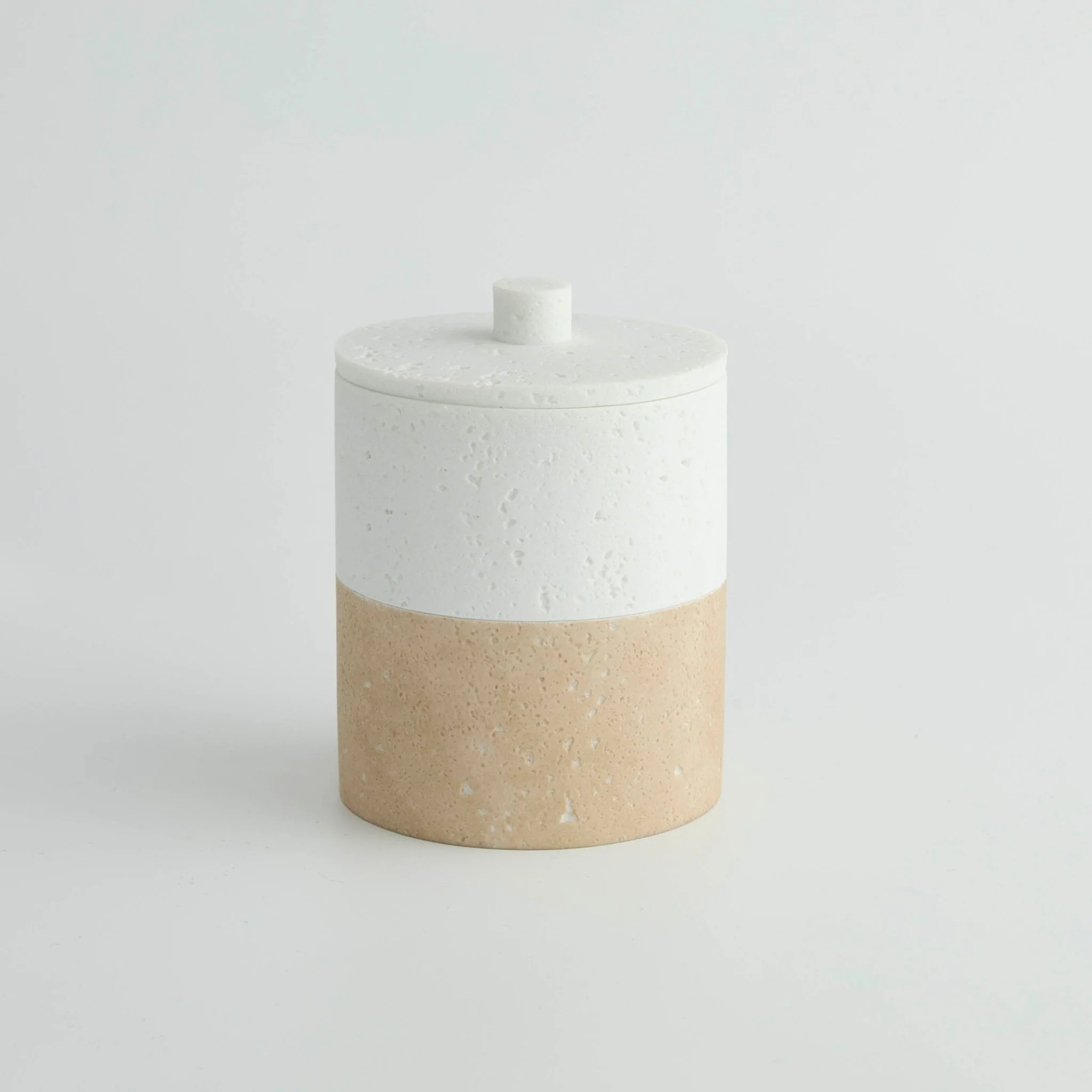 Juliet Stone Effect Resin Storage Pot - Natural/White - Image 3