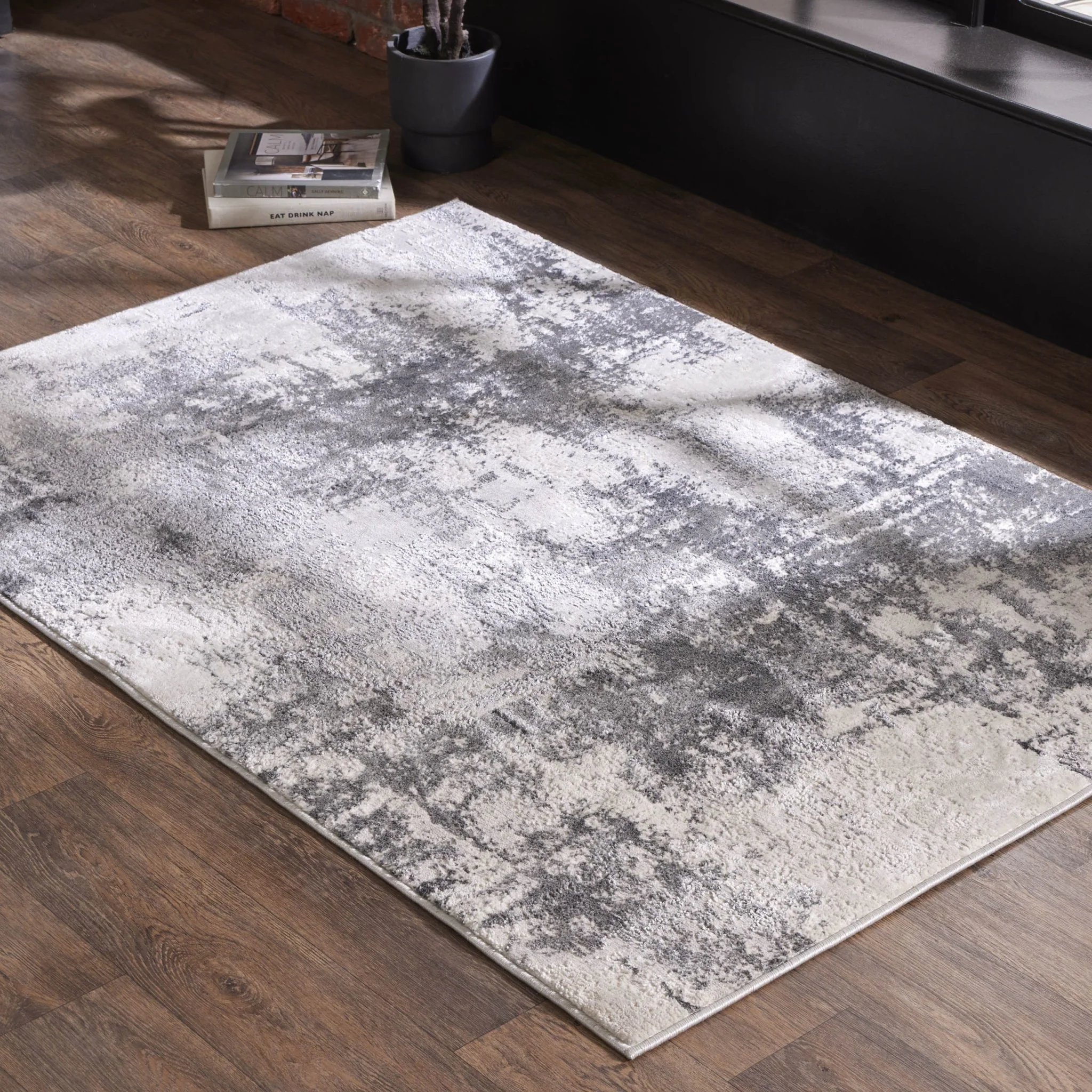 Kaia Faded Rug - Grey/Silver