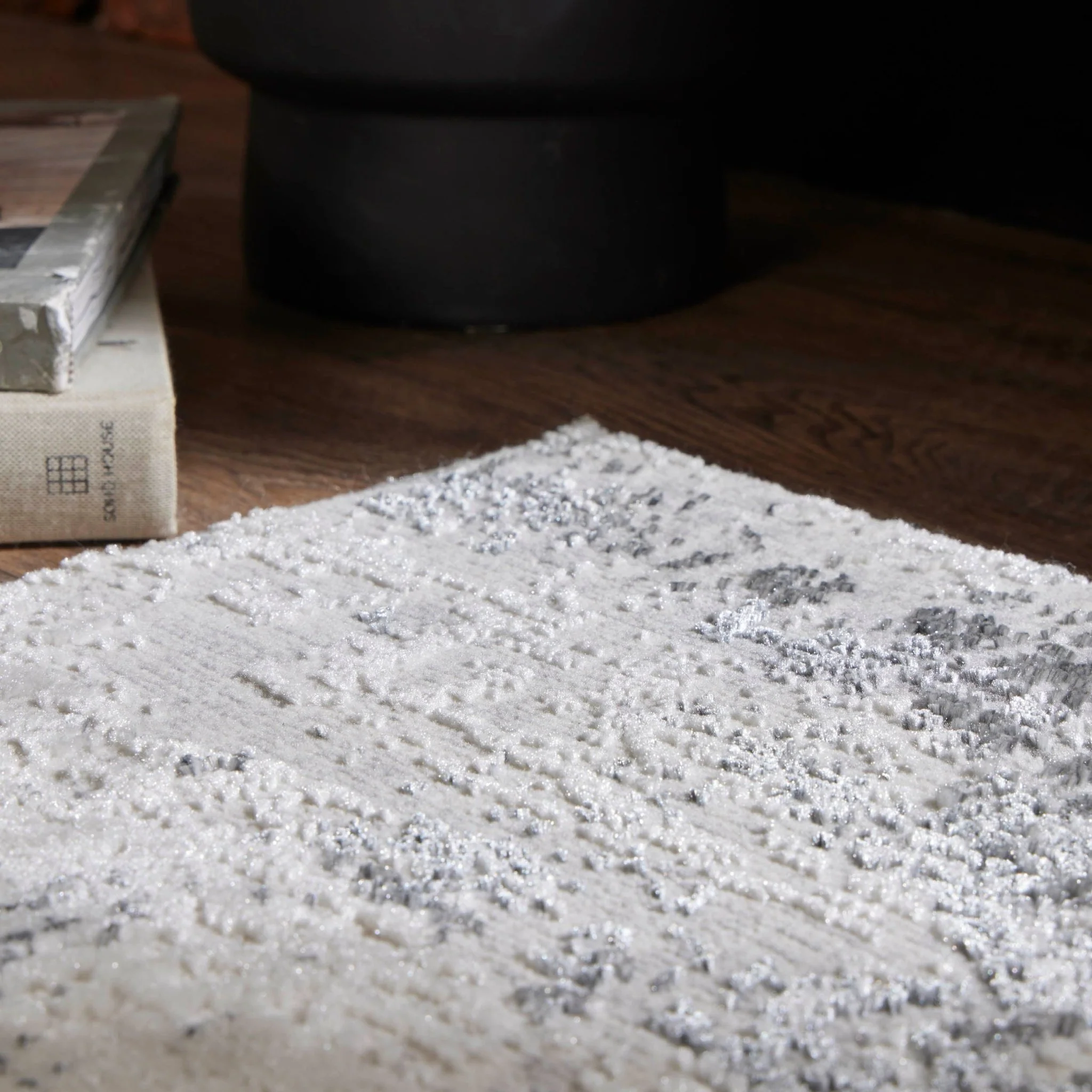 Kaia Faded Rug - Grey/Silver - Image 2