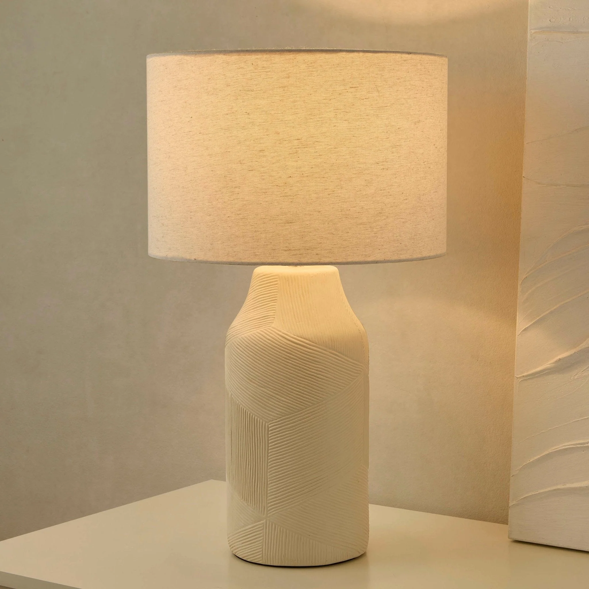 Lagom Carved Ceramic Table Lamp - Ecru