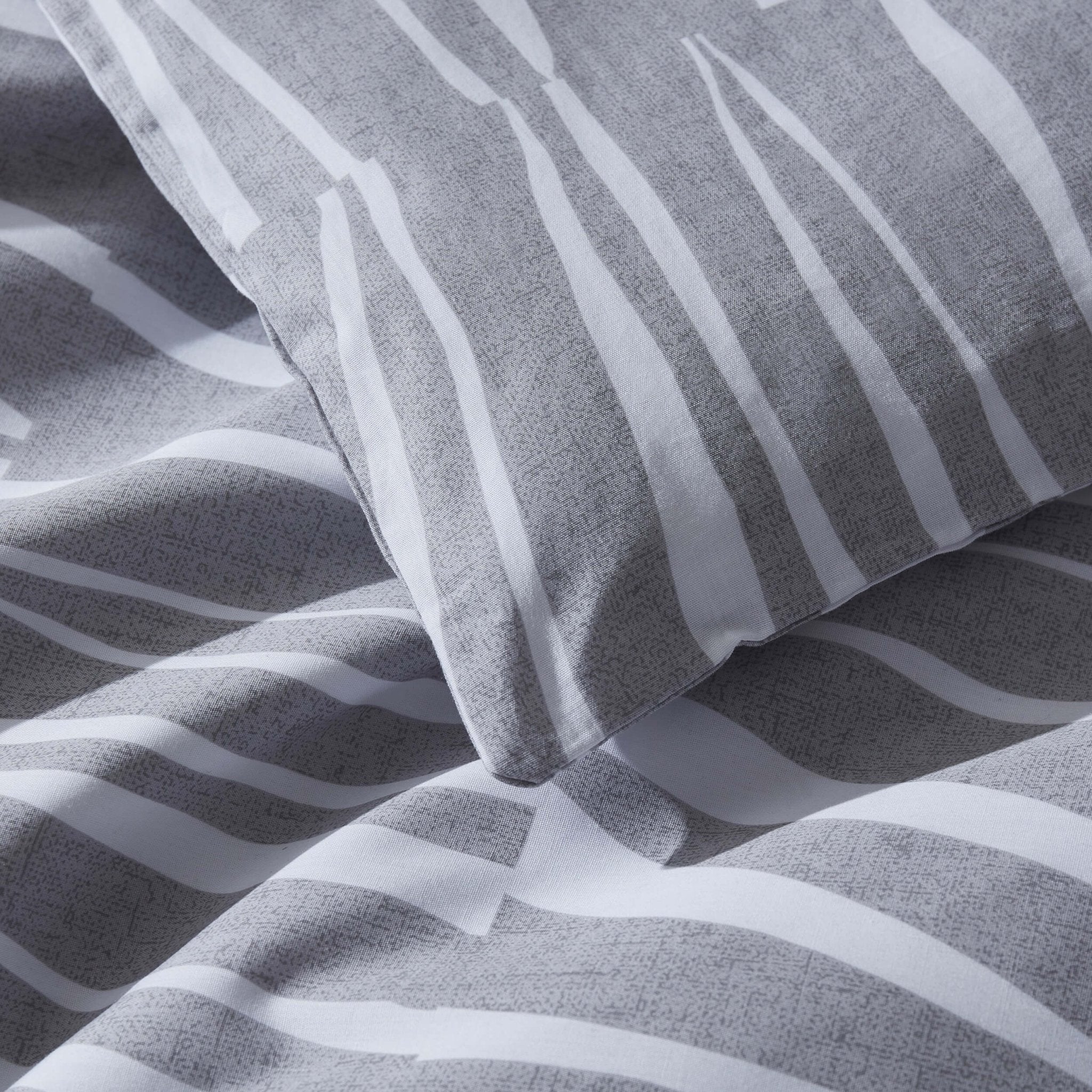 Lenox 100% Cotton Duvet Cover & Pillowcase Set - Light Grey - Image 2
