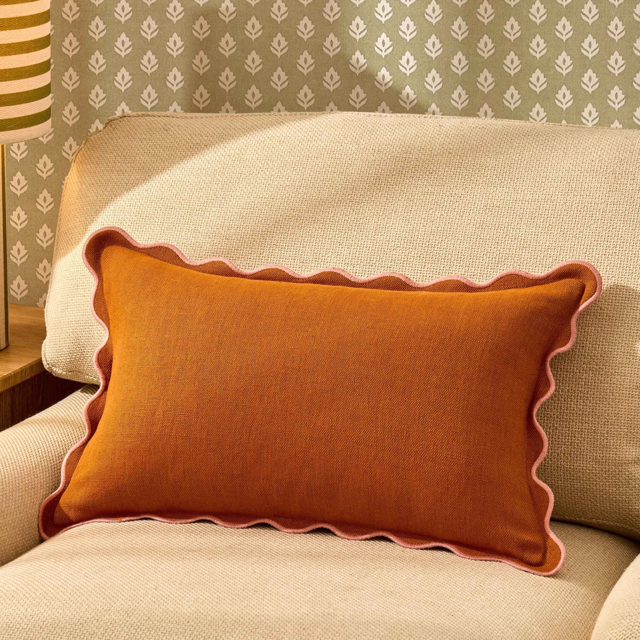 Linen Blend Scallop Edge Sofa Cushion Cover - Orange/Pink - Image 3